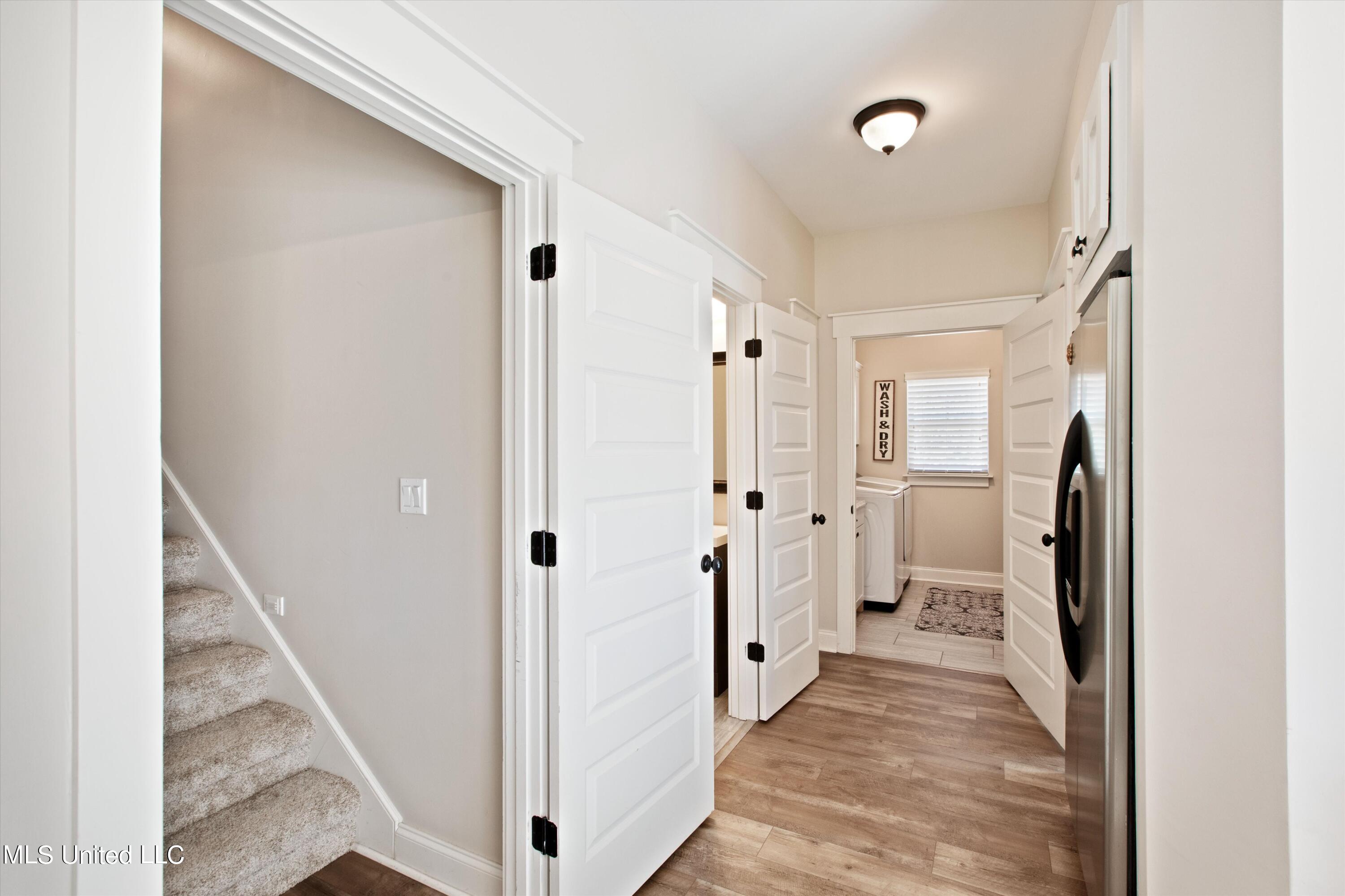 5474 New Pointe Drive