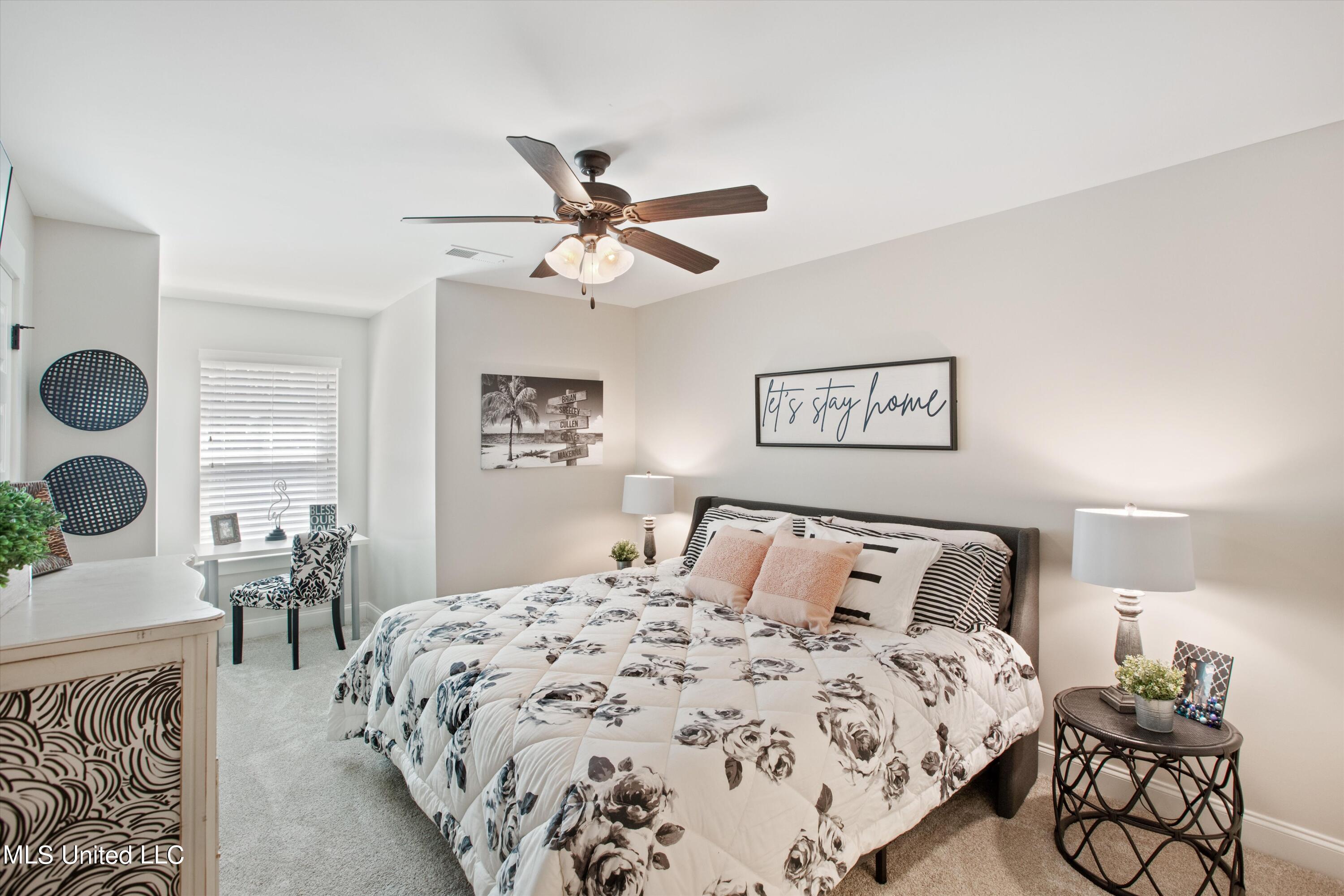 5474 New Pointe Drive