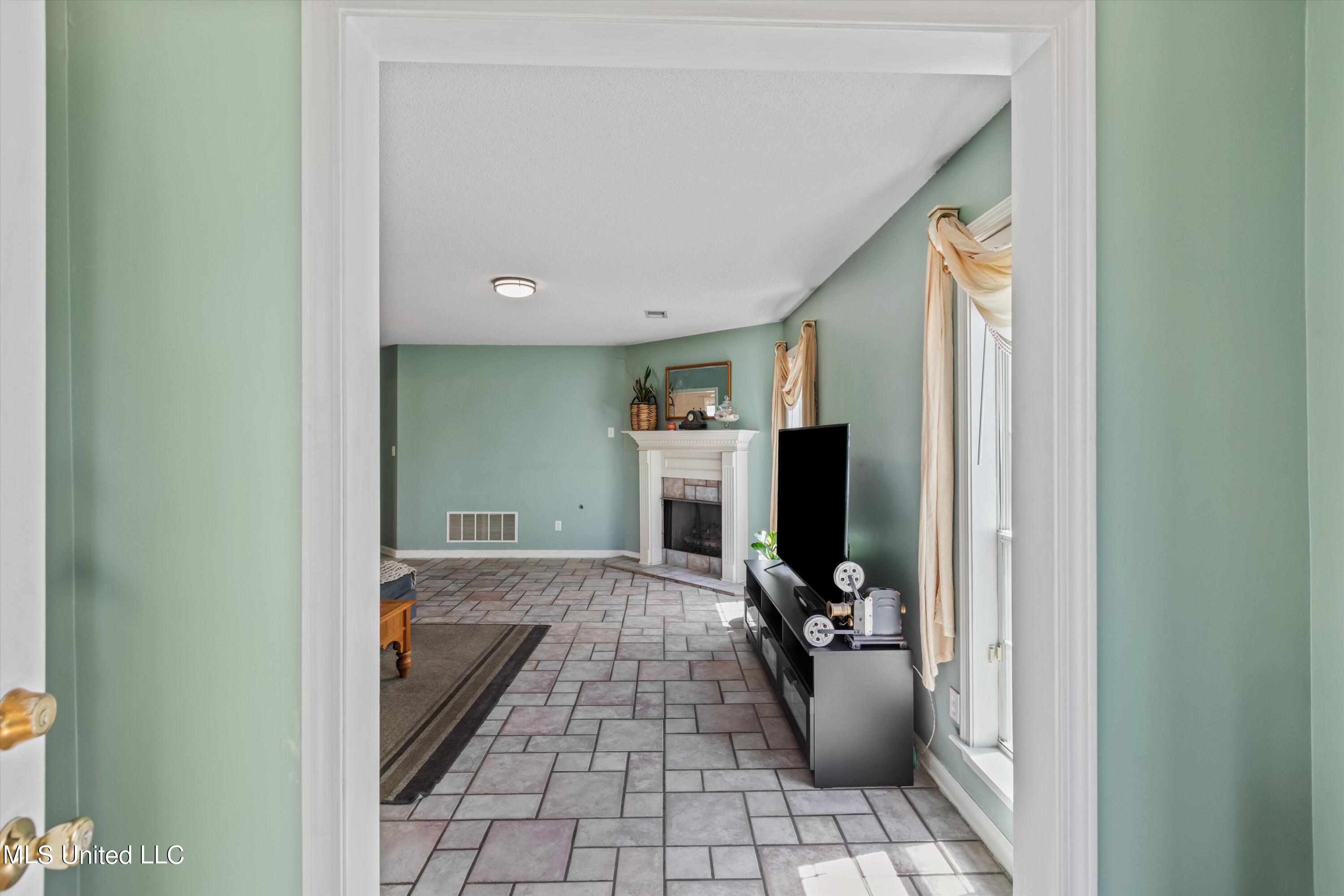 7734 S Chesterfield Drive