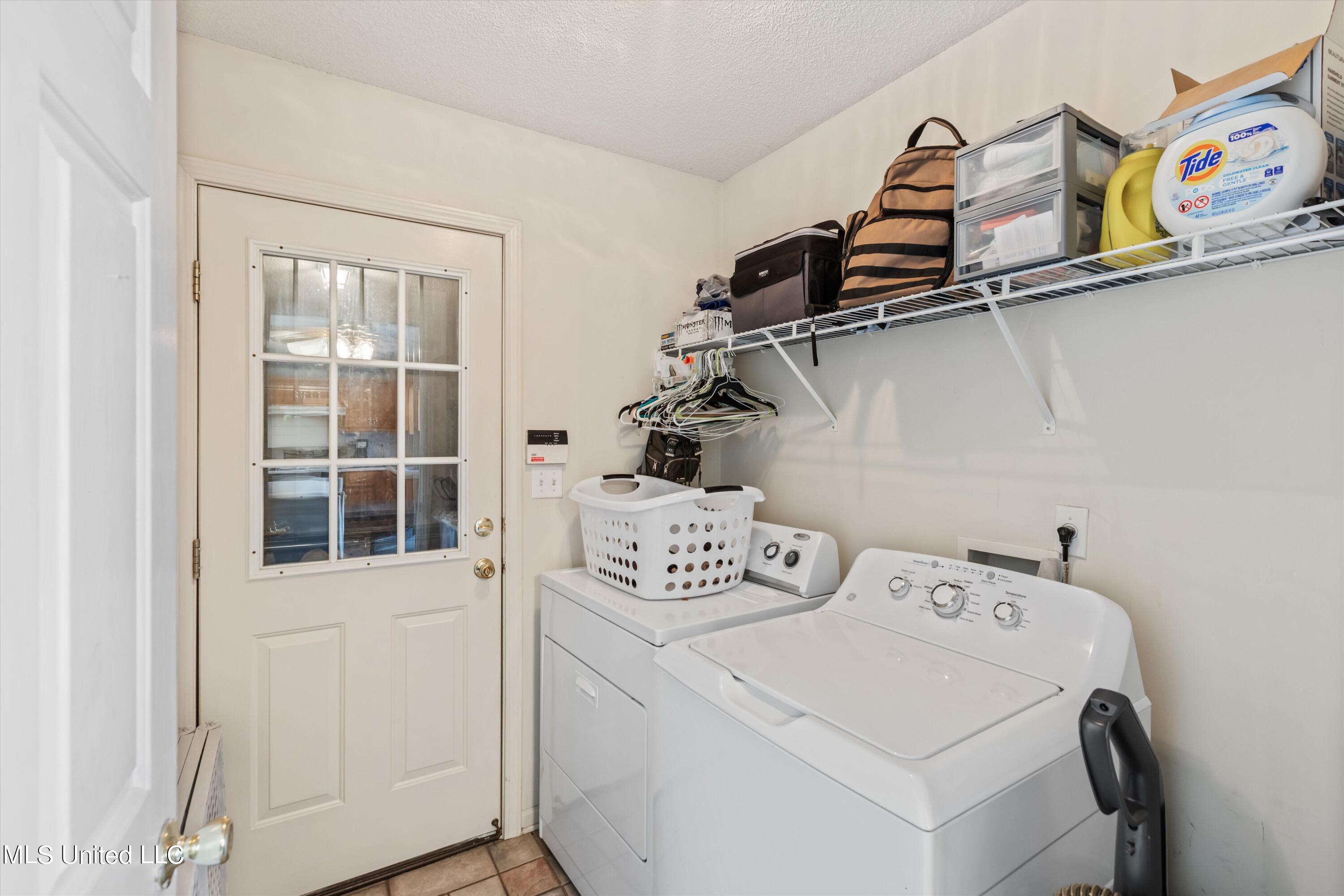 7734 S Chesterfield Drive