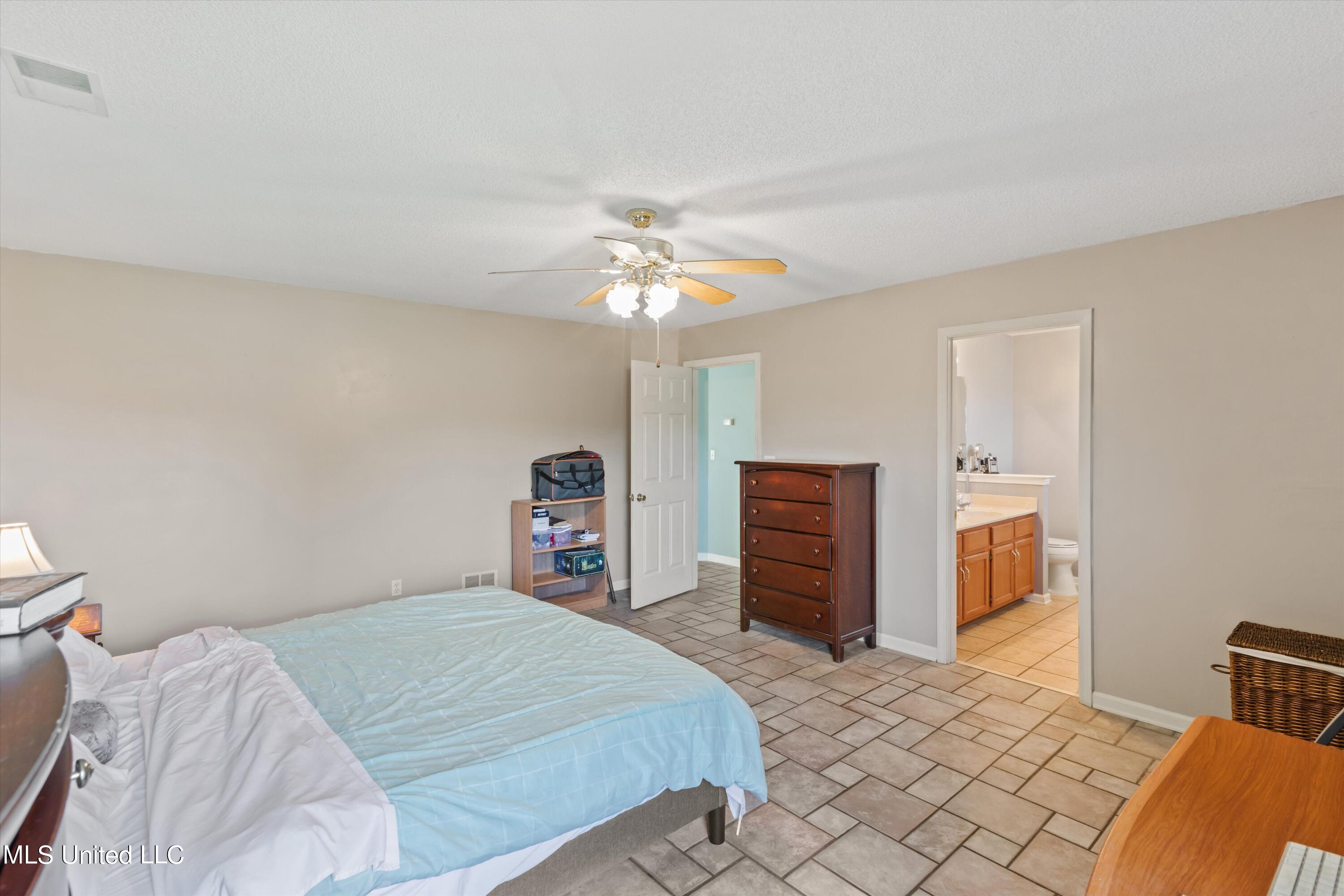 7734 S Chesterfield Drive