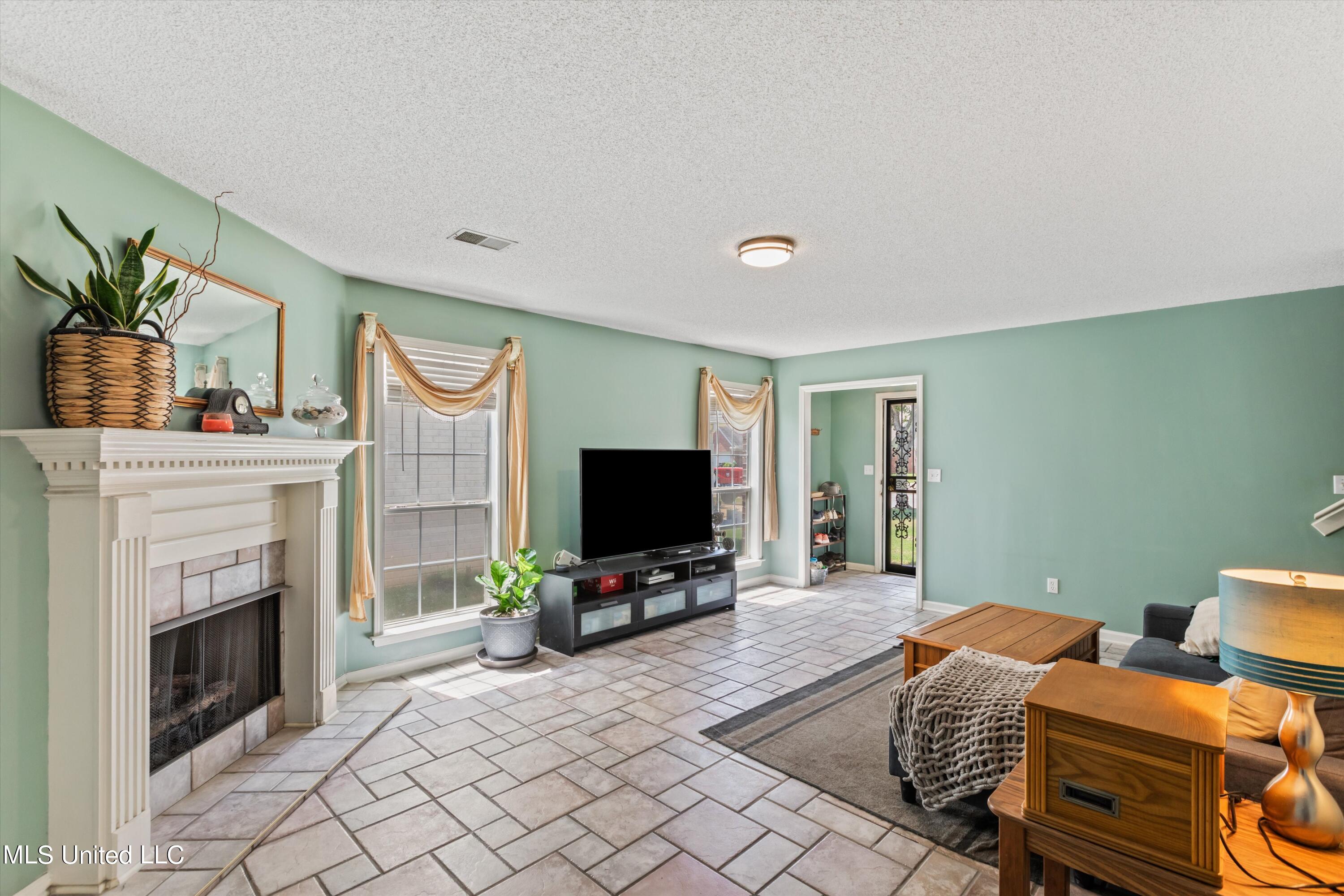 7734 S Chesterfield Drive