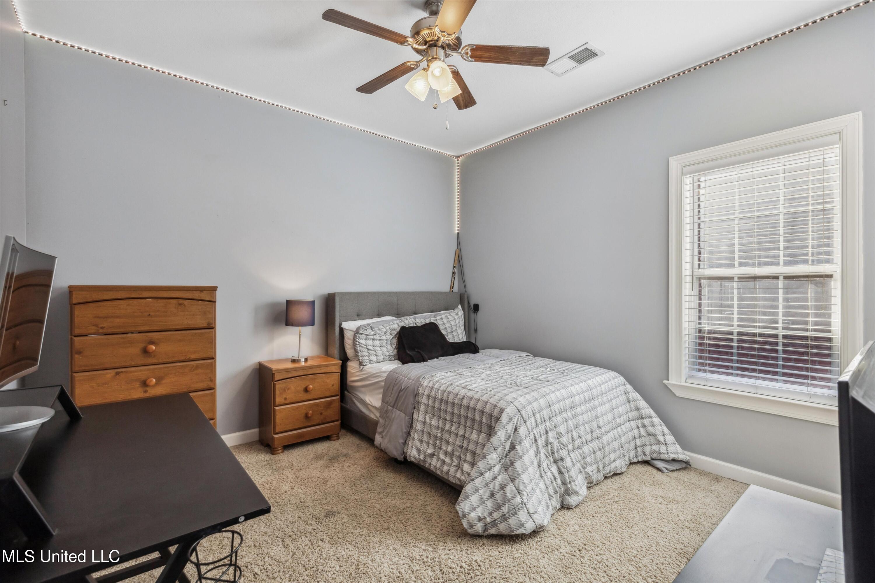 4504 Graystone Drive