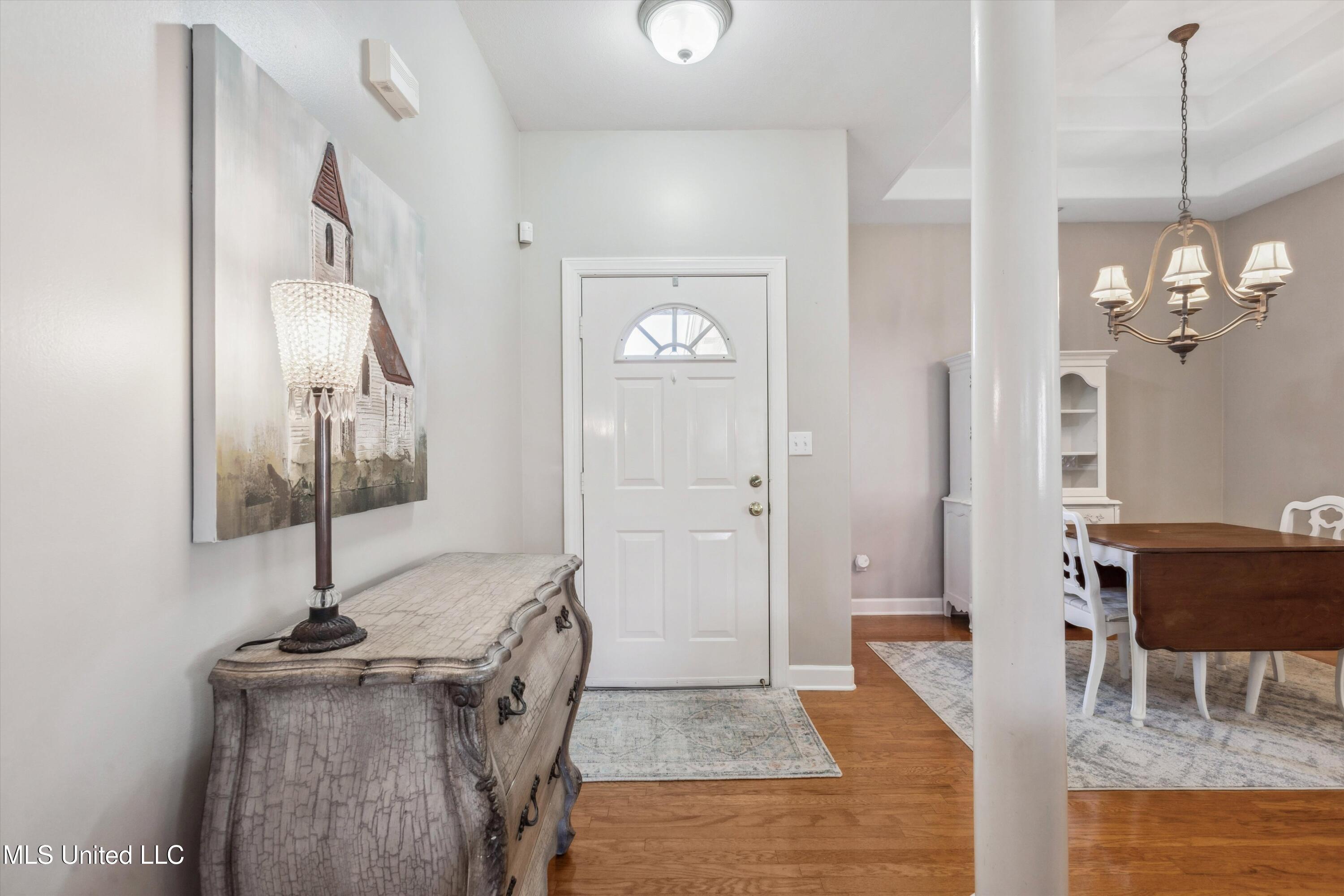 4504 Graystone Drive