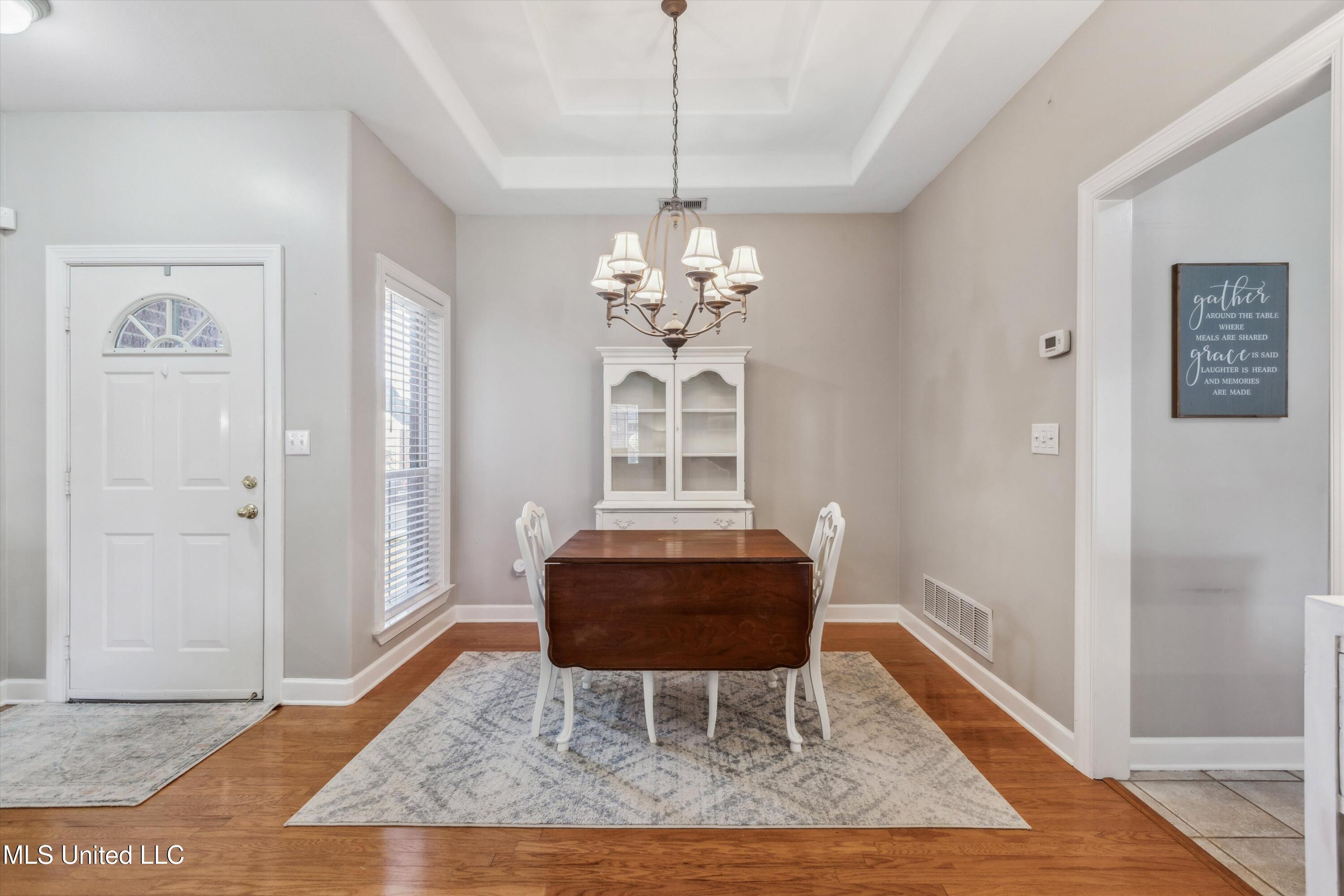 4504 Graystone Drive