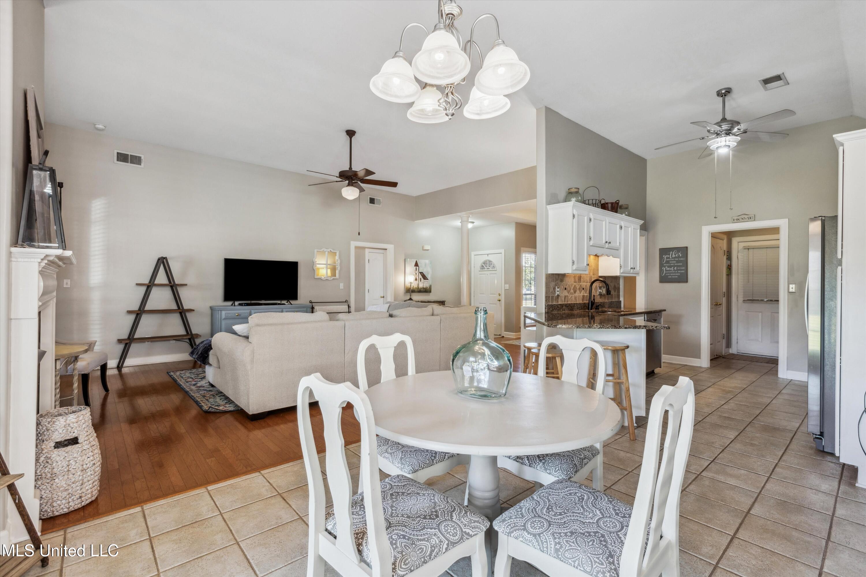 4504 Graystone Drive