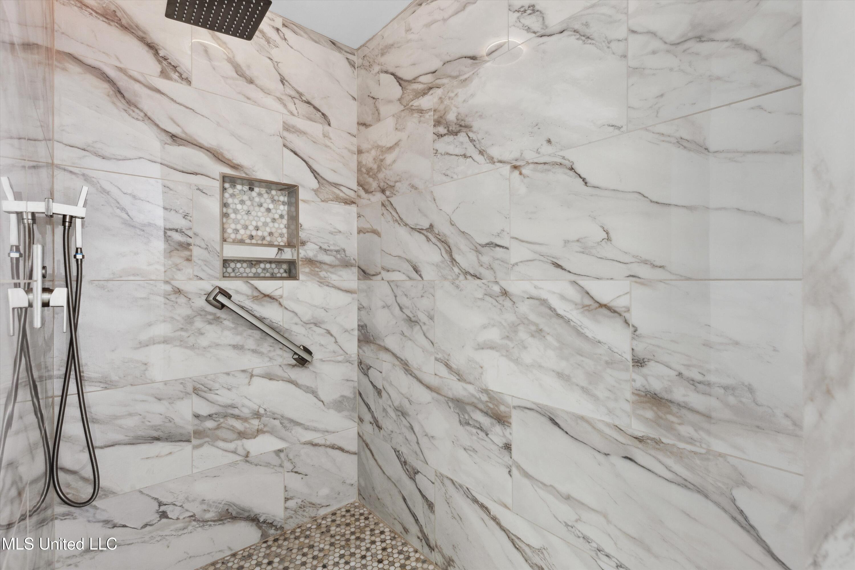 13103 Braybourne Cove