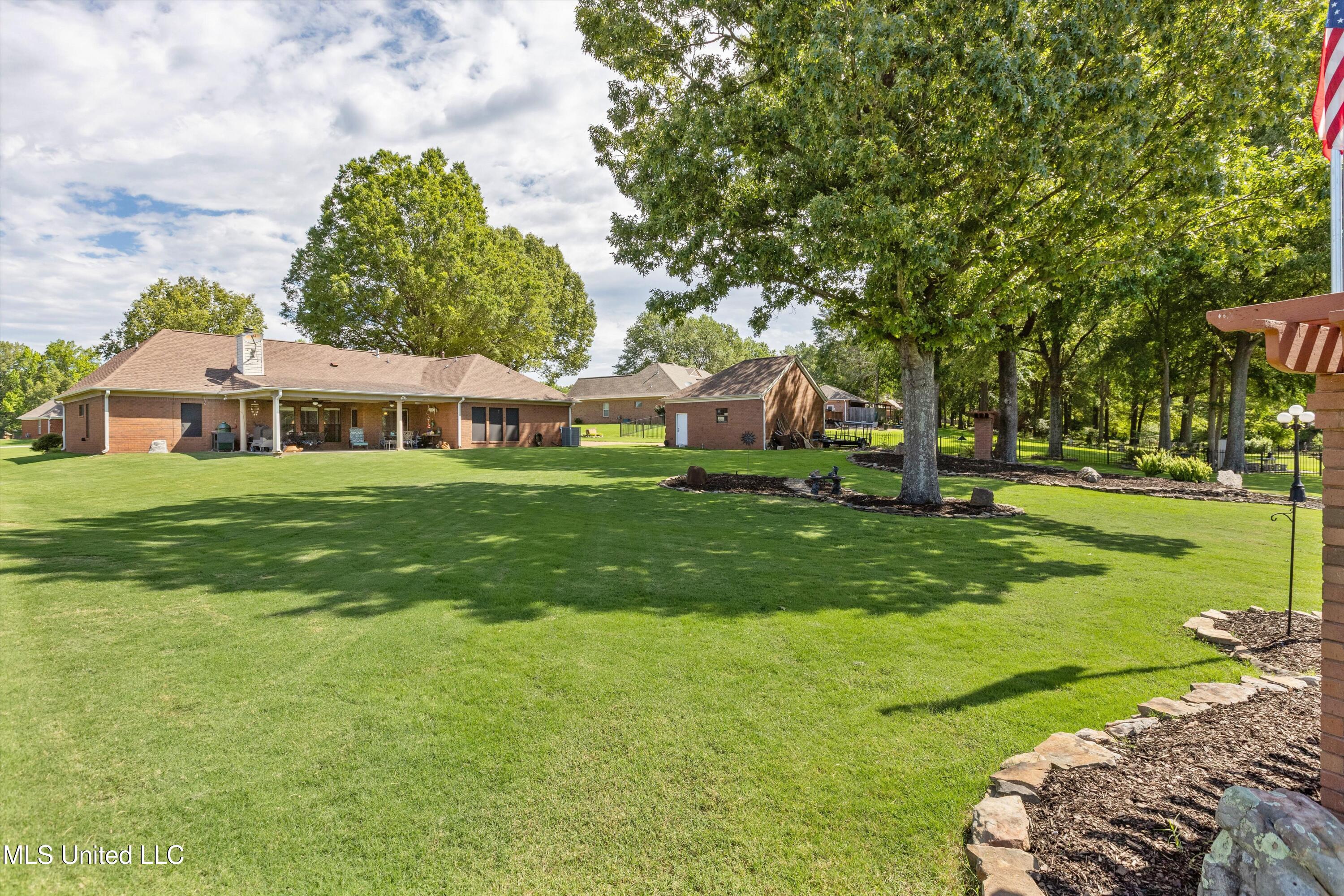 2075 Wood Hill Drive