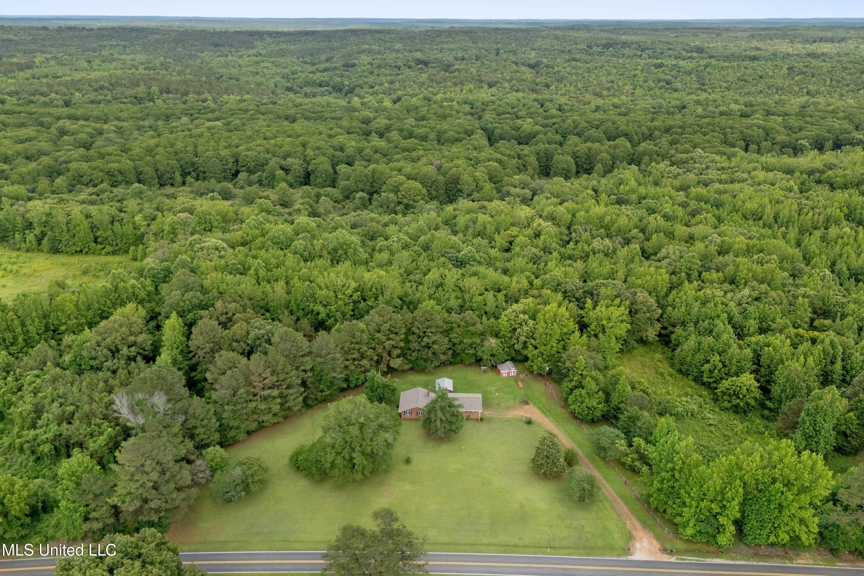 4701 S Old Highway 7 South