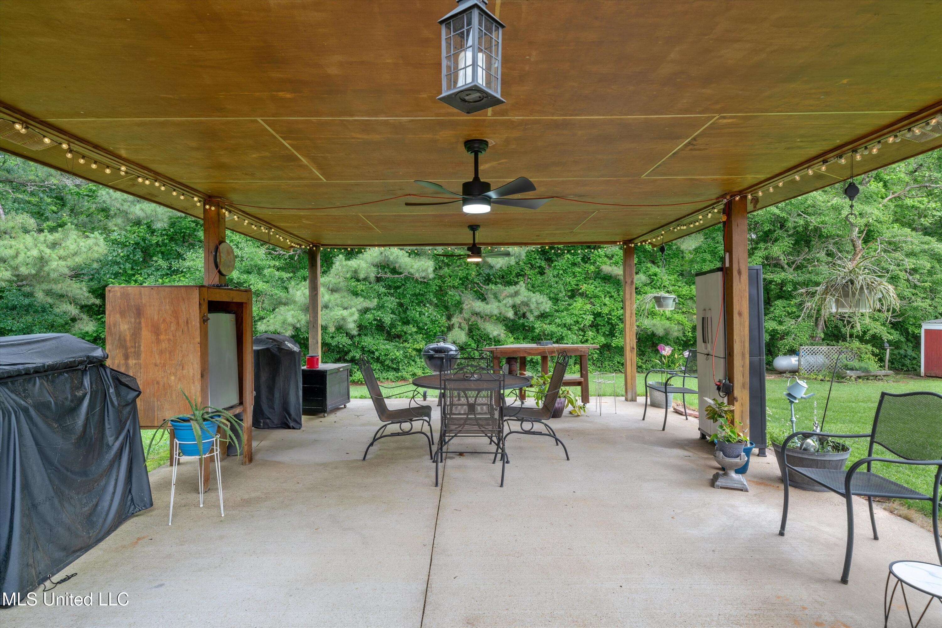 4701 S Old Highway 7 South