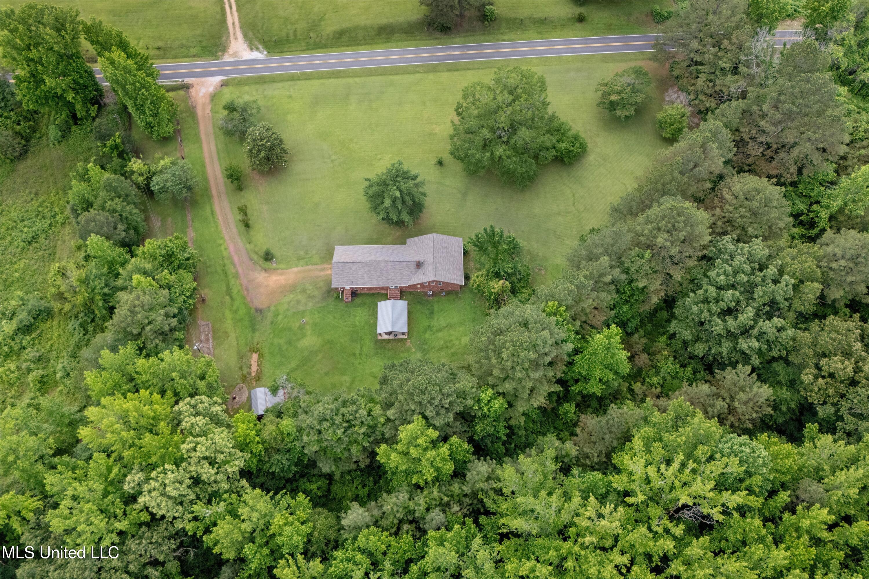 4701 S Old Highway 7 South