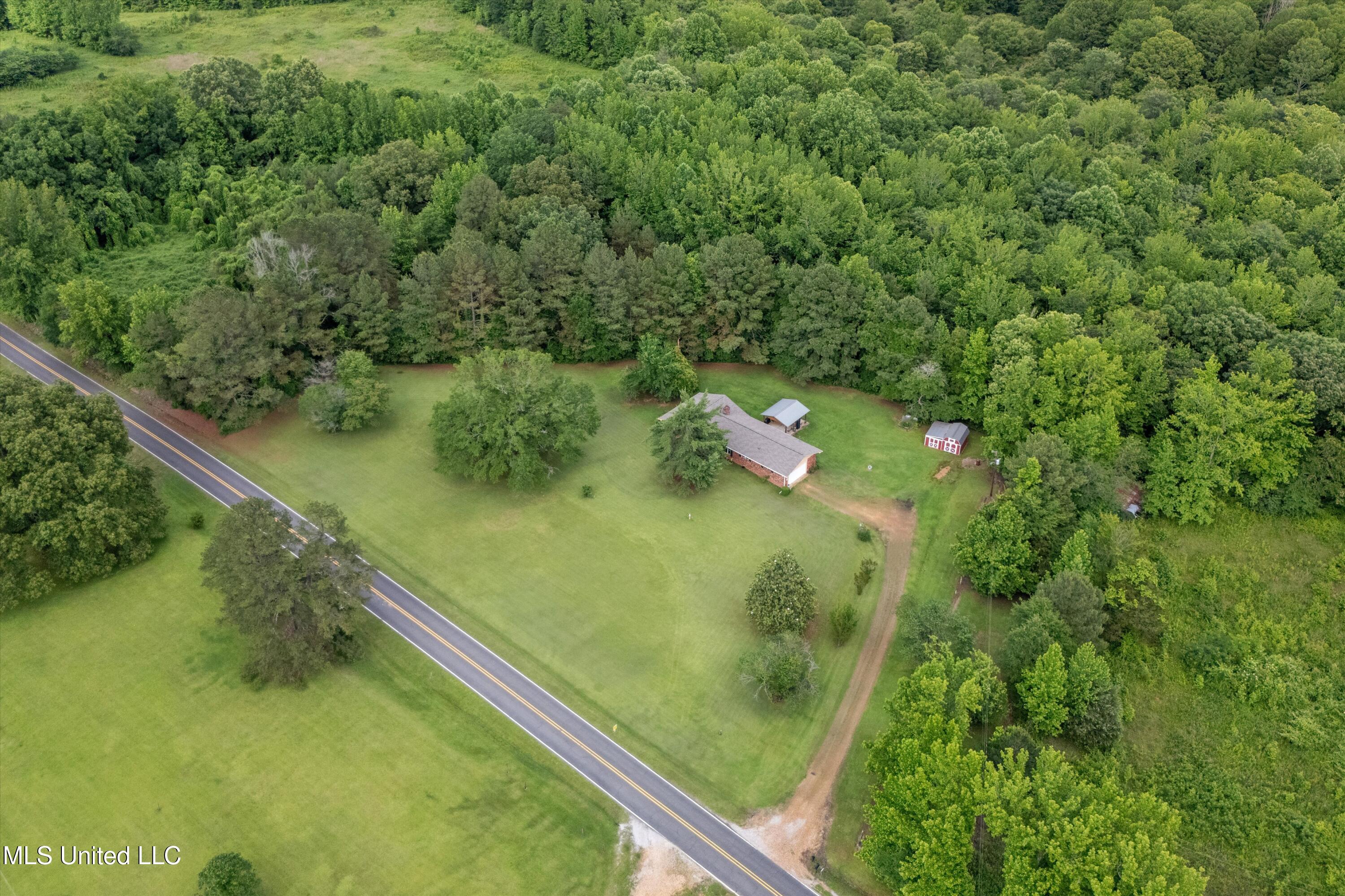 4701 S Old Highway 7 South