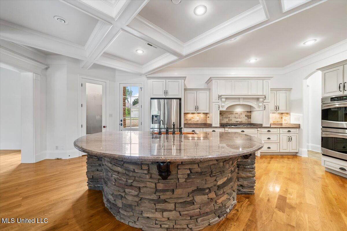 4665 Crystal Springs Cove