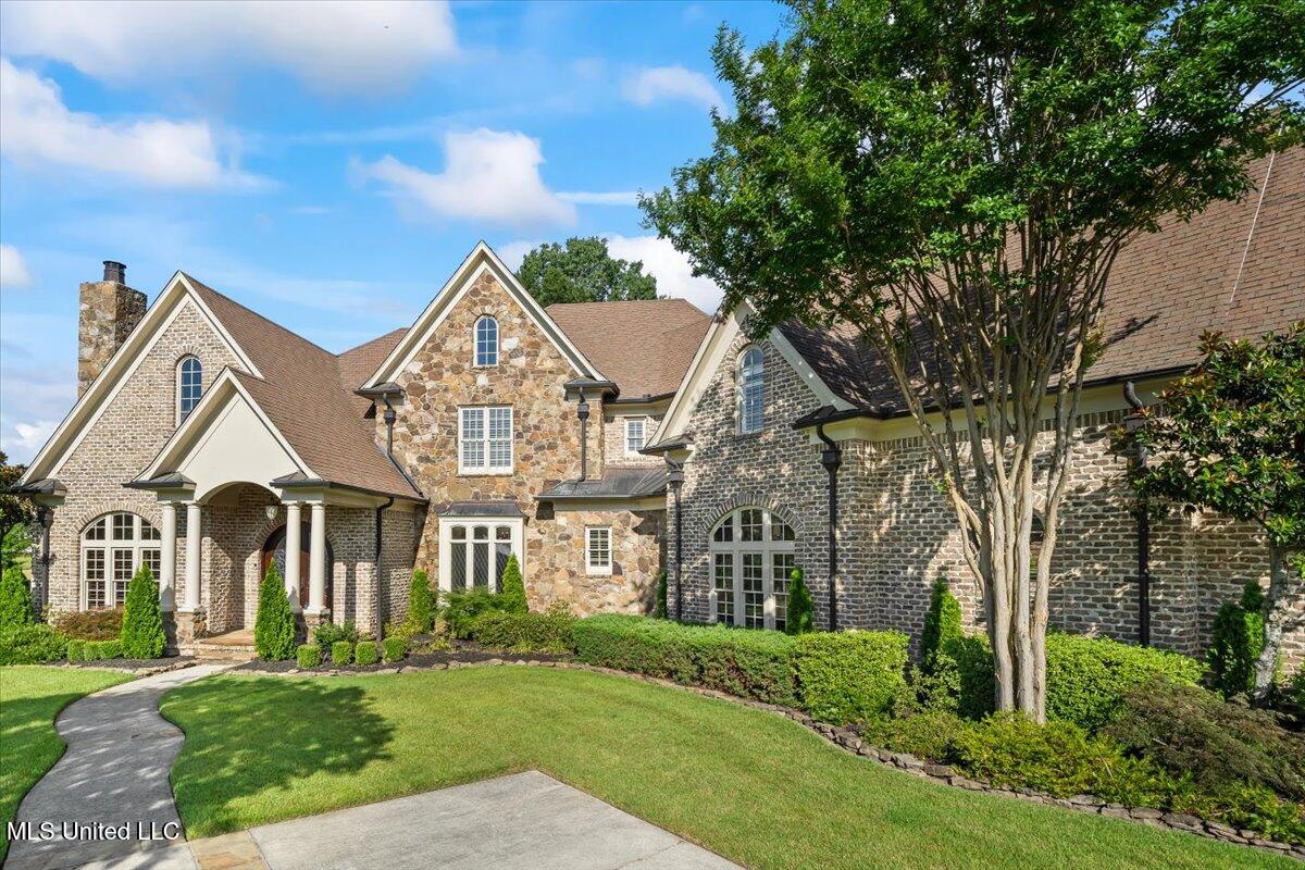 4665 Crystal Springs Cove