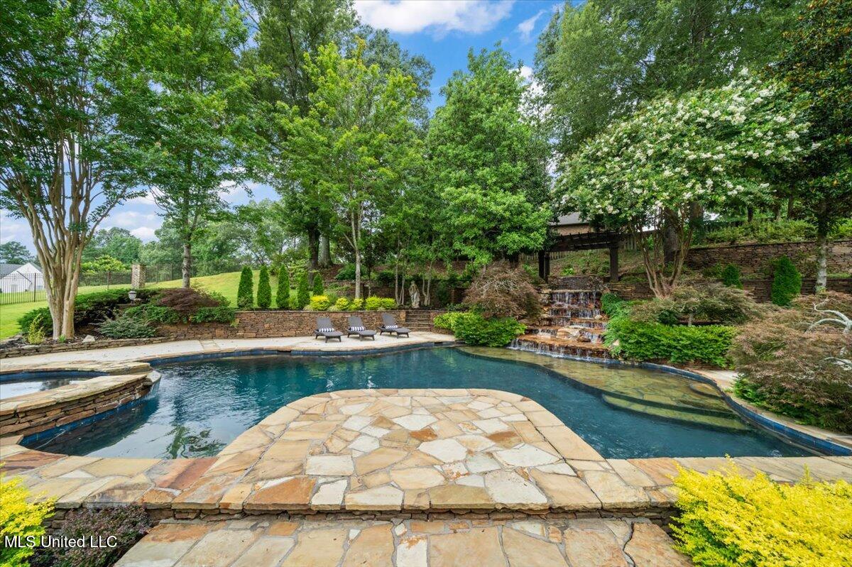 4665 Crystal Springs Cove