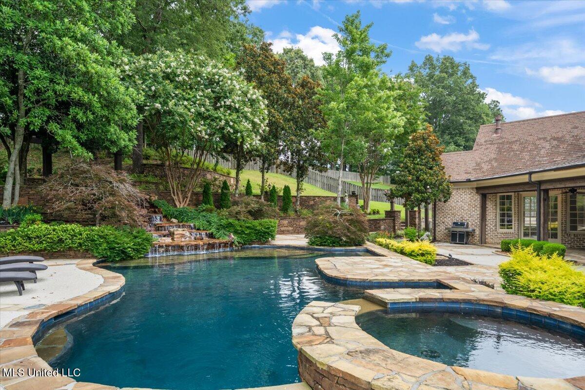 4665 Crystal Springs Cove