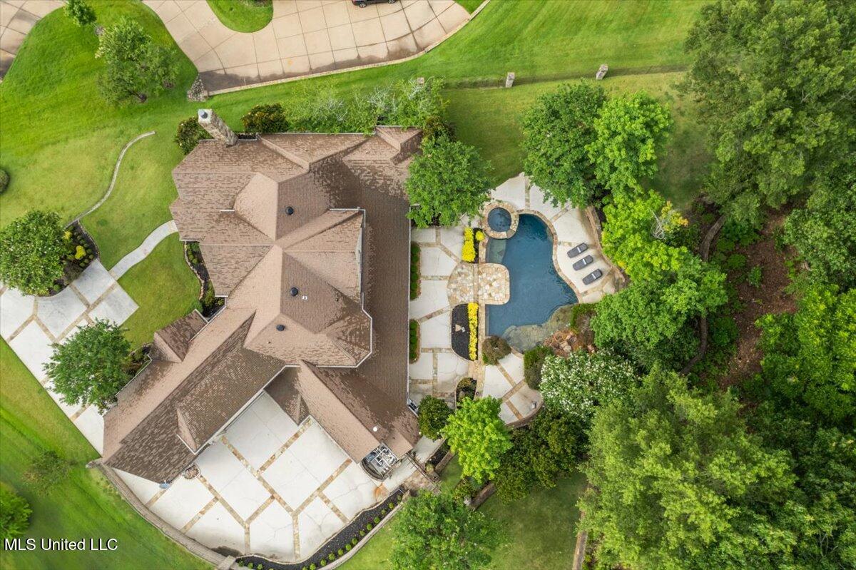 4665 Crystal Springs Cove