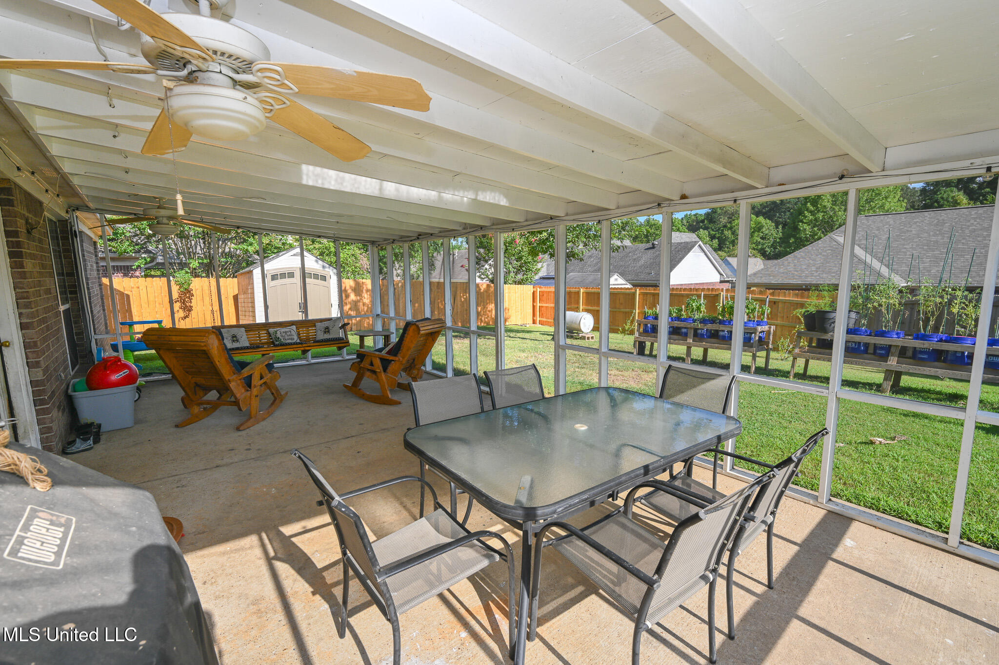 1367 N Pendulum Drive