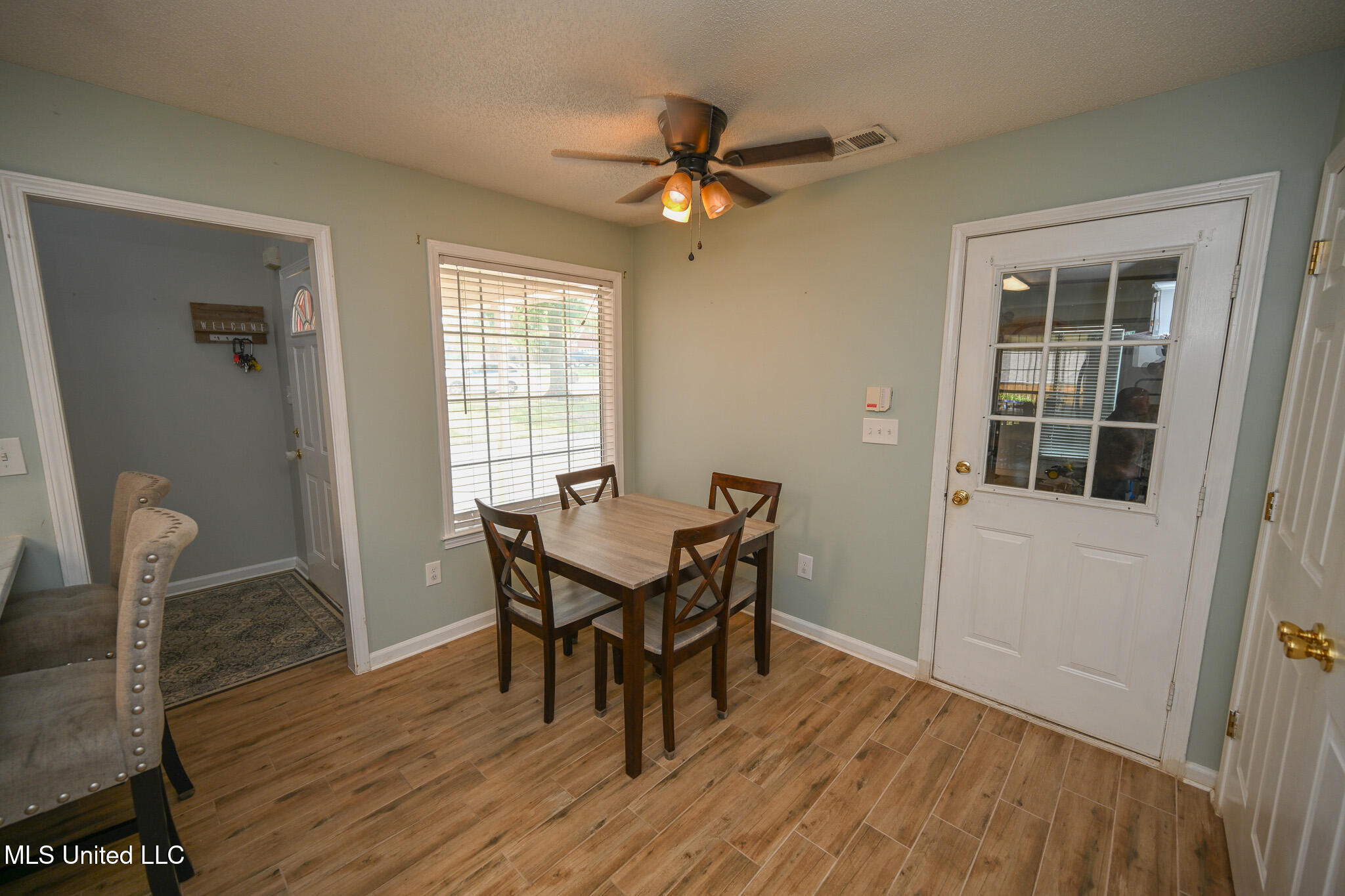 1367 N Pendulum Drive