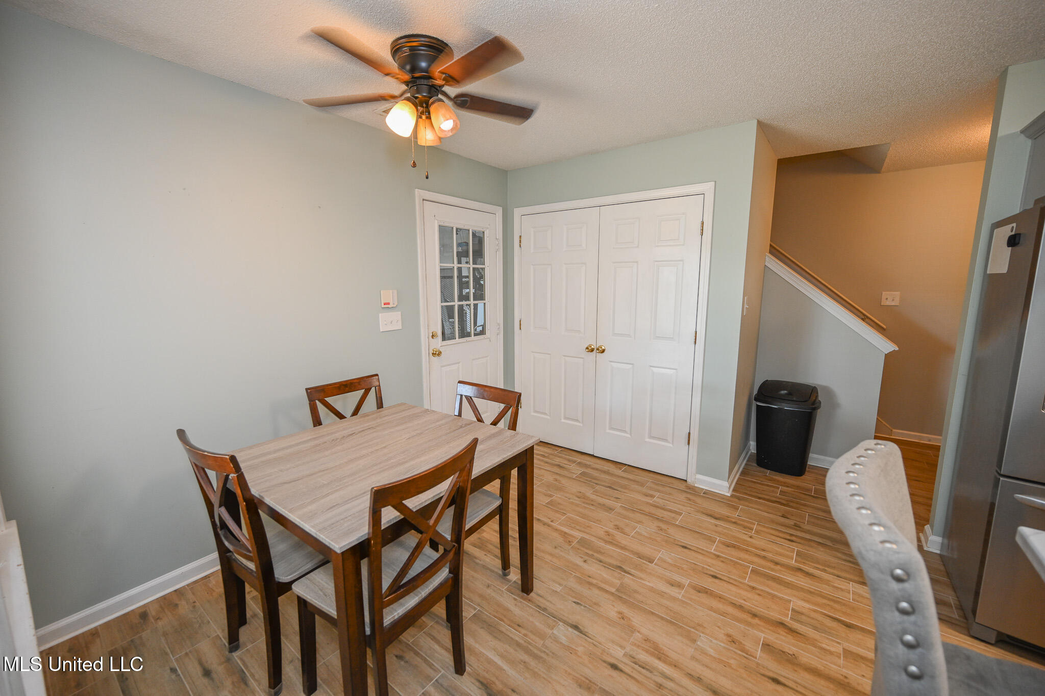 1367 N Pendulum Drive