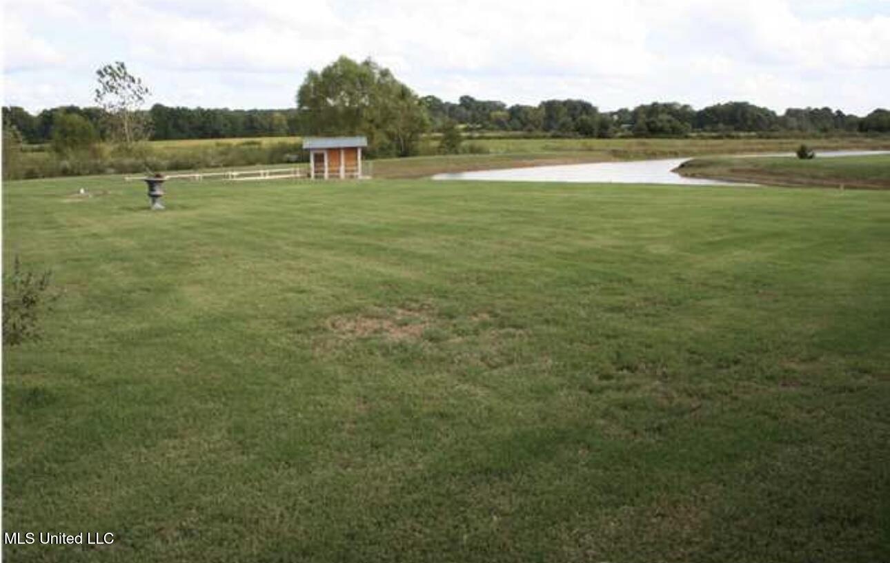 2545 Oak Manor Drive