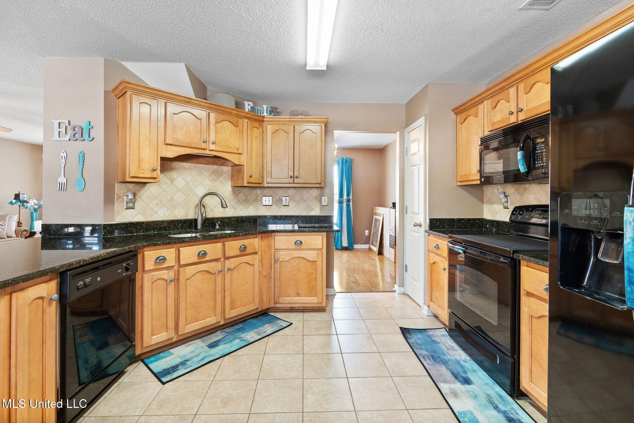 7207 Maple Grove Road