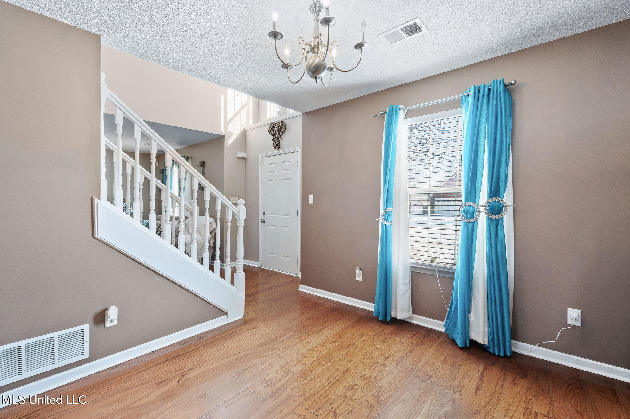 7207 Maple Grove Road