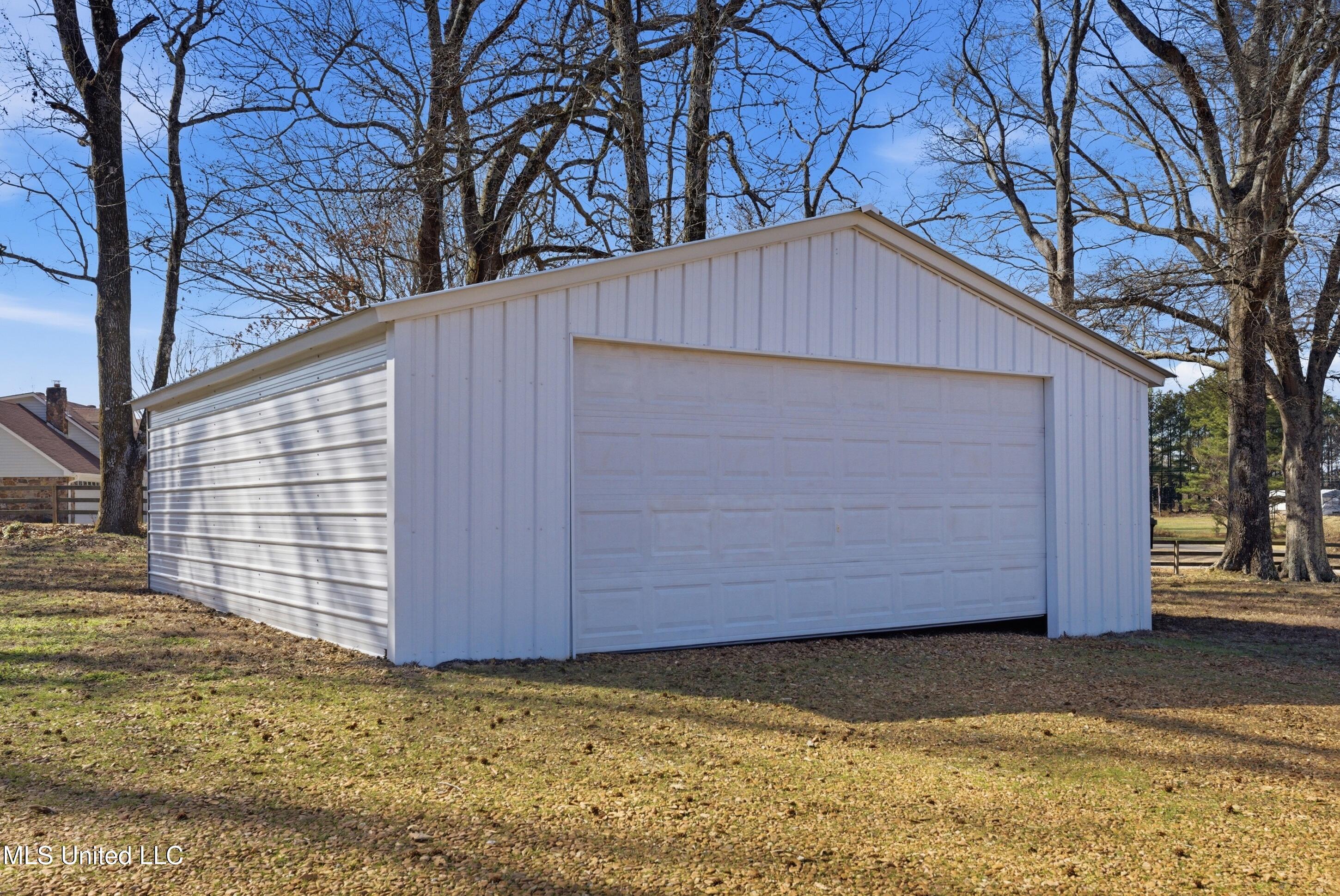 3000 Looxahoma-Tyro Road