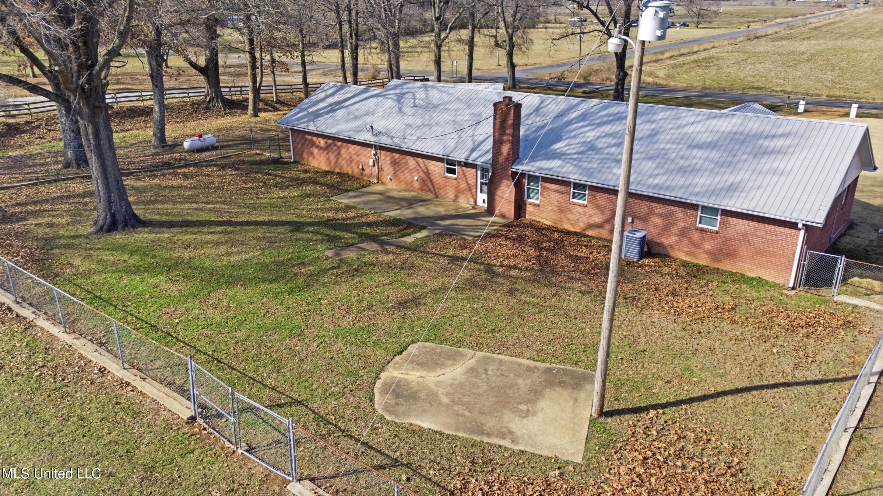 3000 Looxahoma-Tyro Road