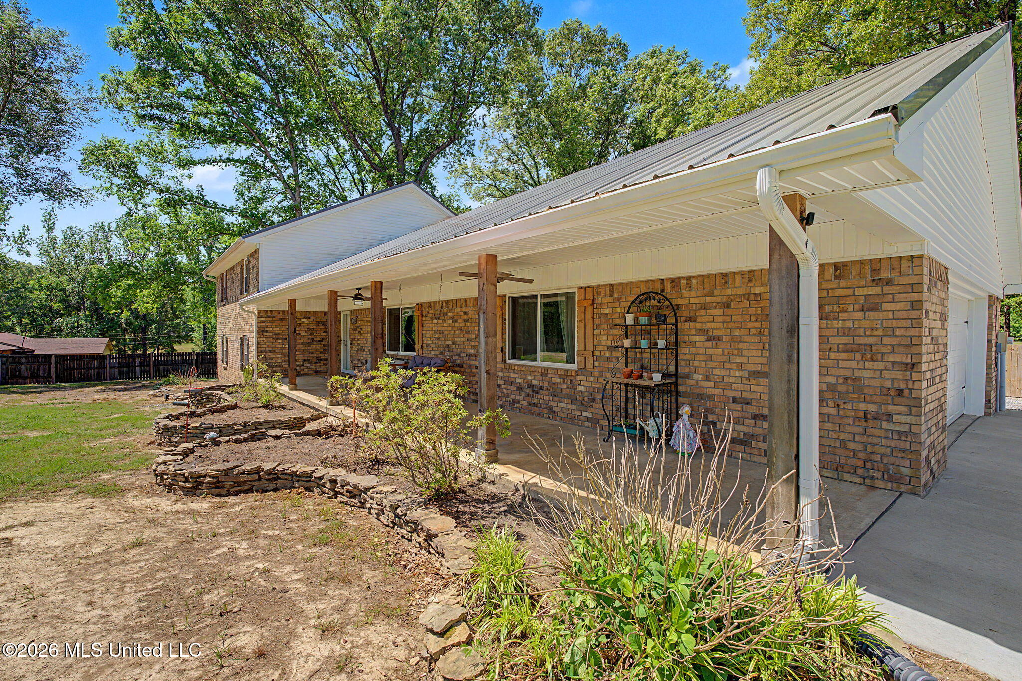 2125 Swinnea Road