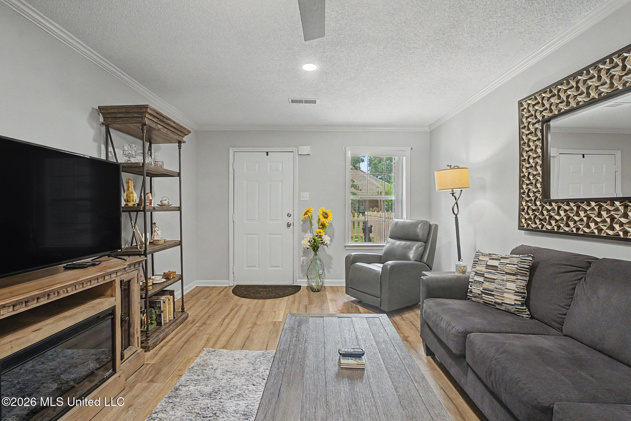 6745 Beaumont Circle