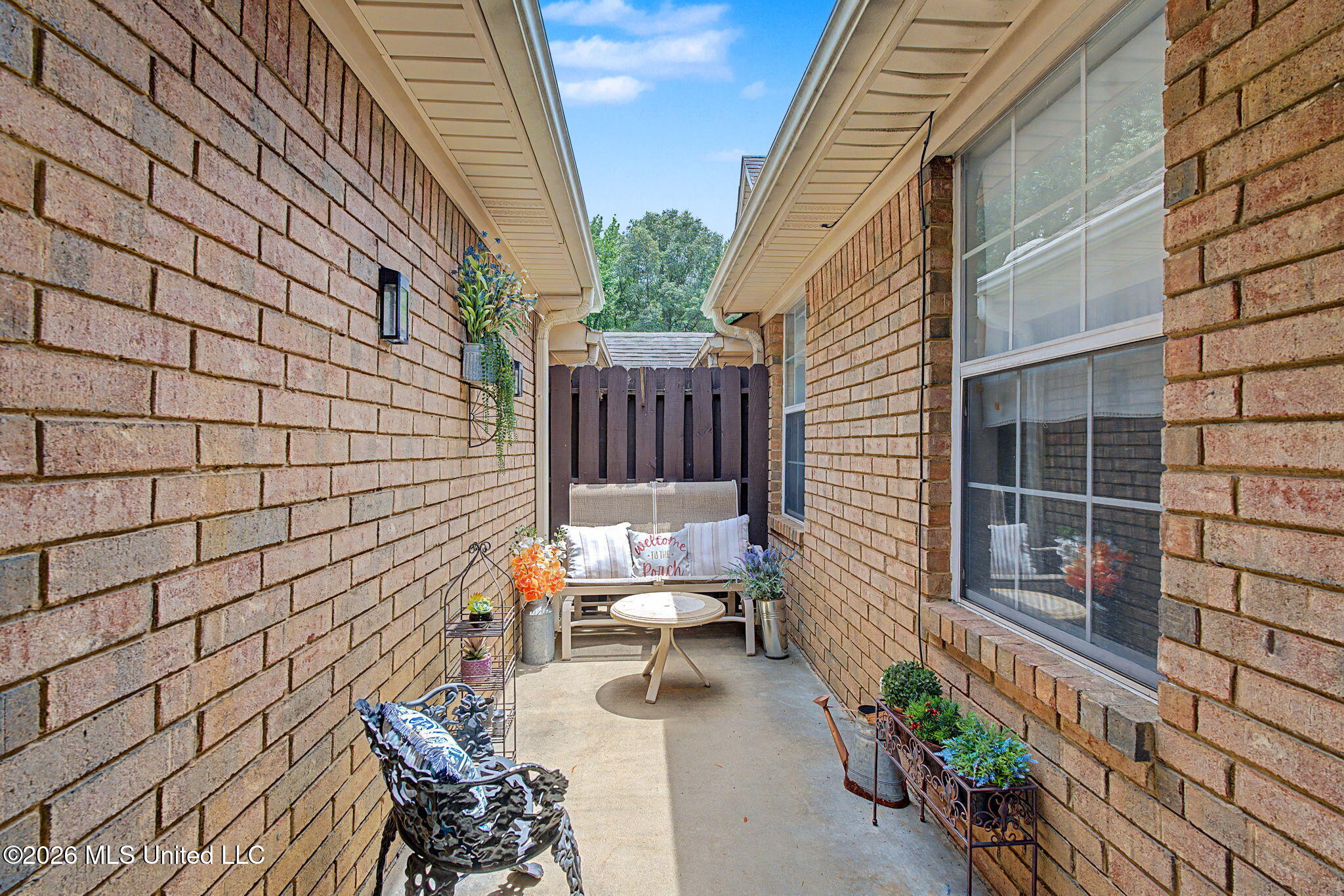 6745 Beaumont Circle