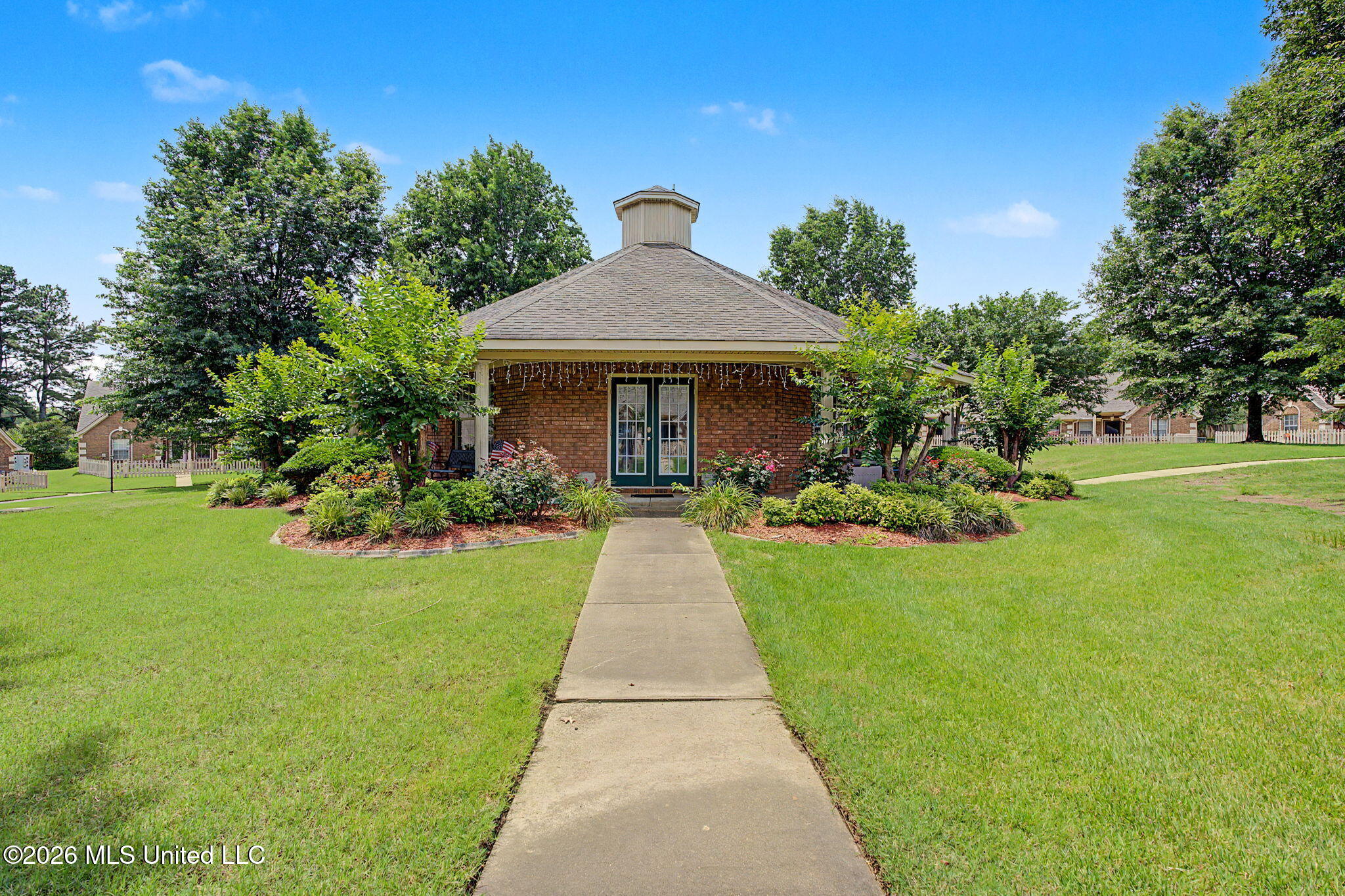 6745 Beaumont Circle