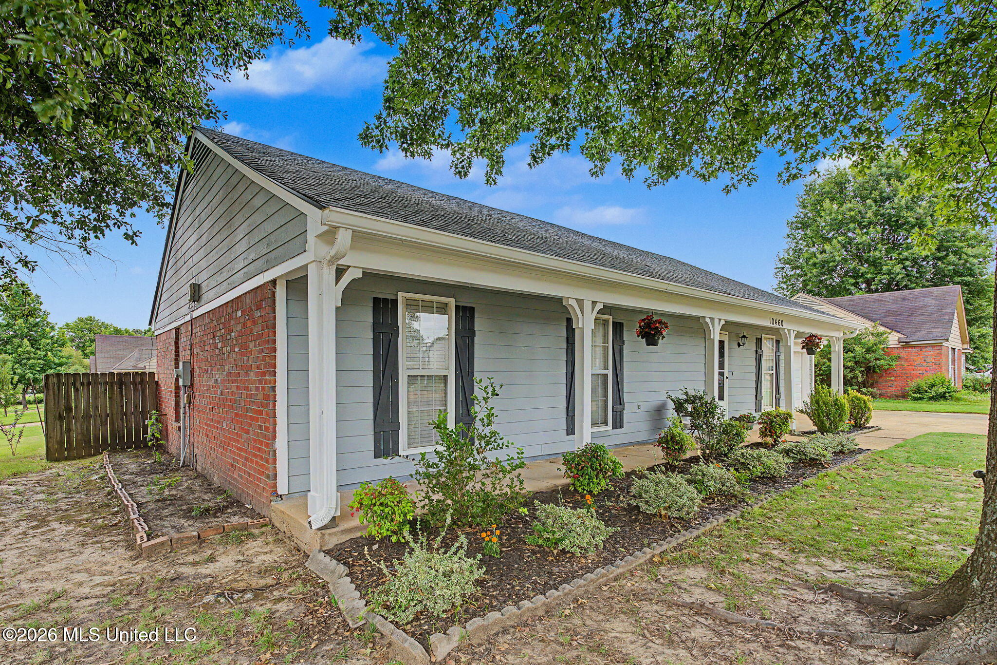 10460 Courtney Cove
