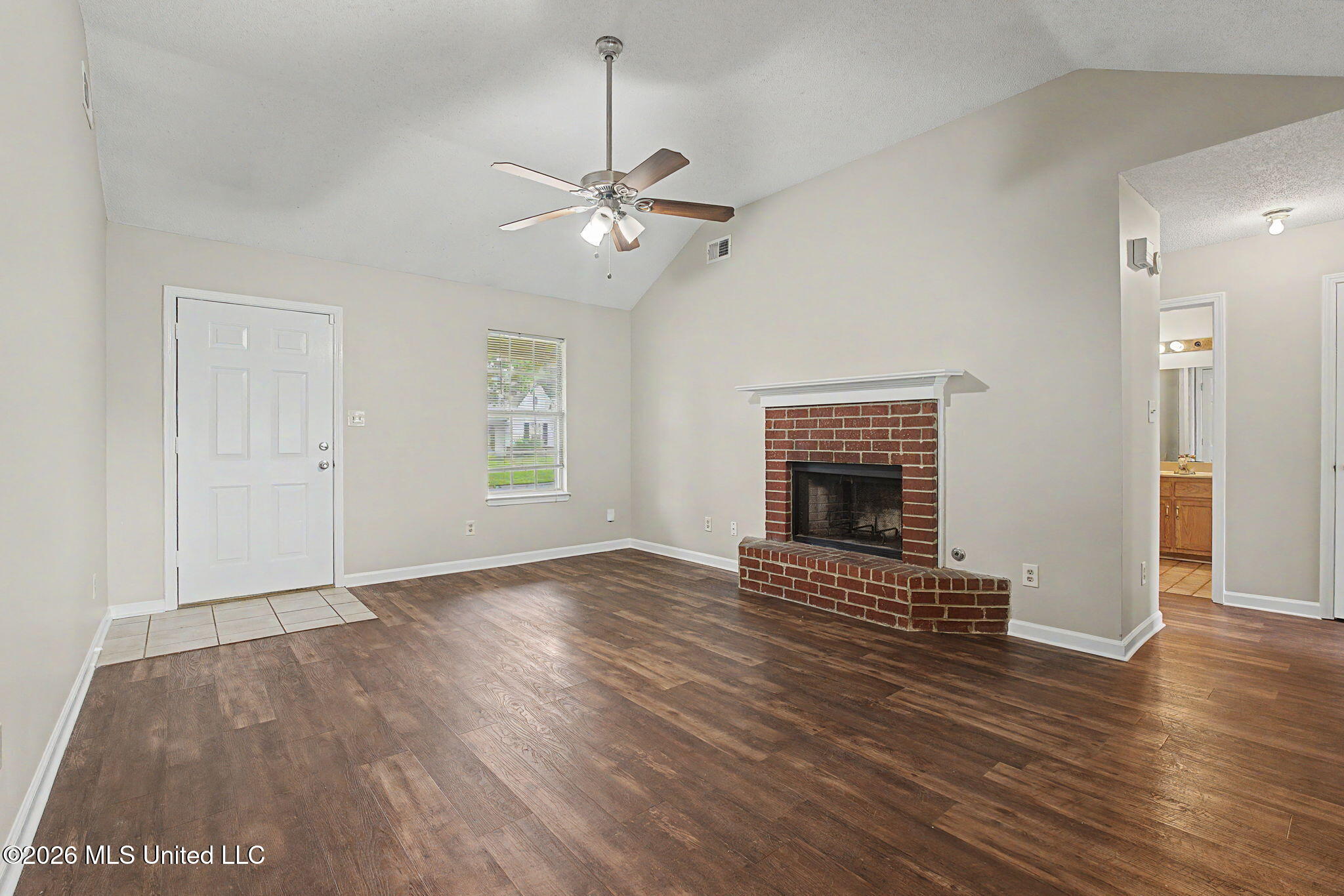 2561 Winwood Cove