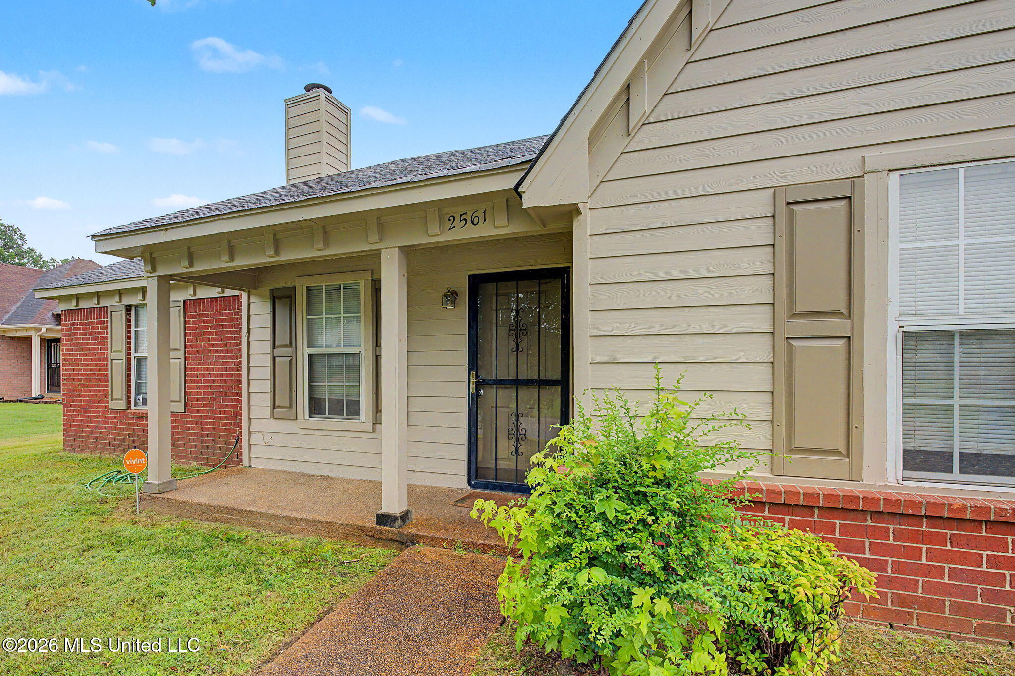 2561 Winwood Cove