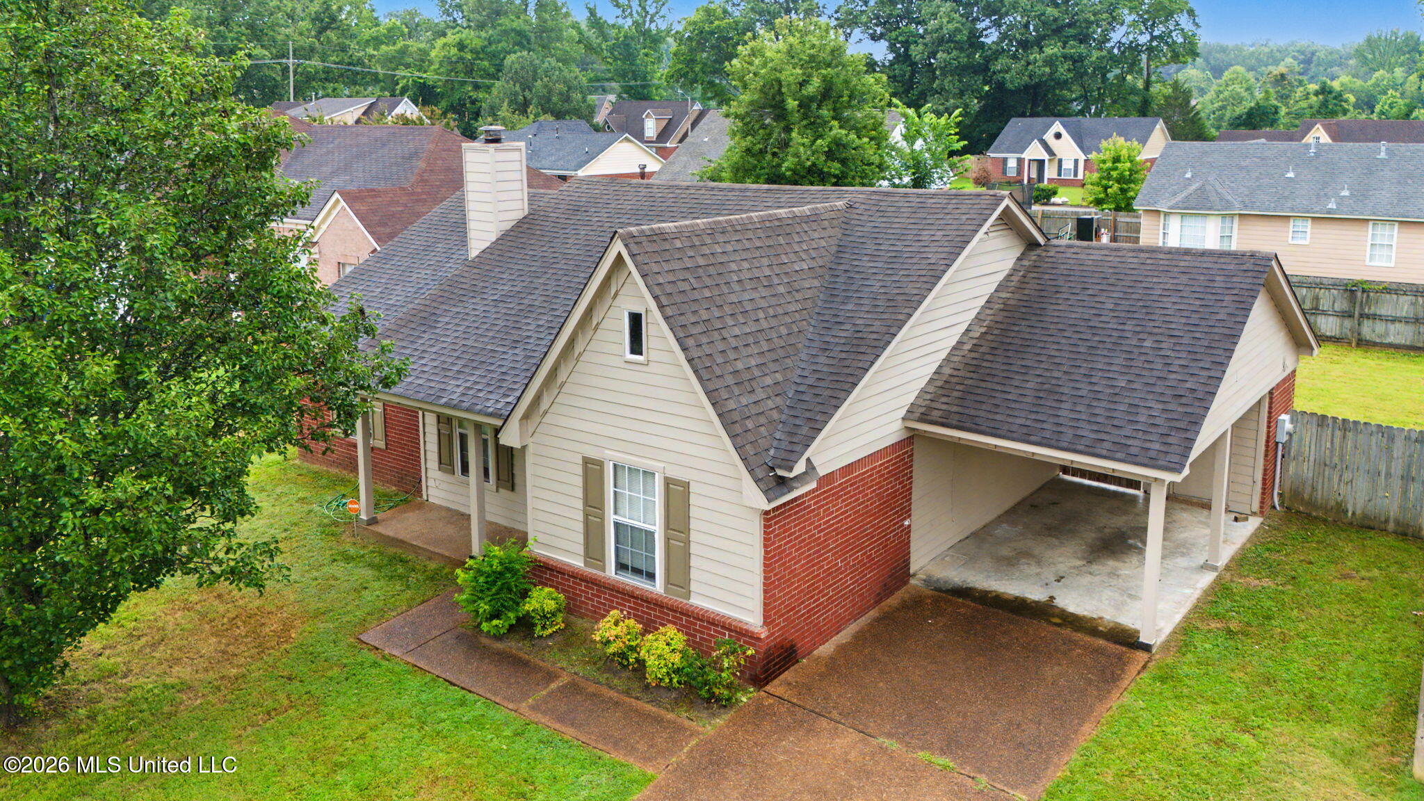 2561 Winwood Cove