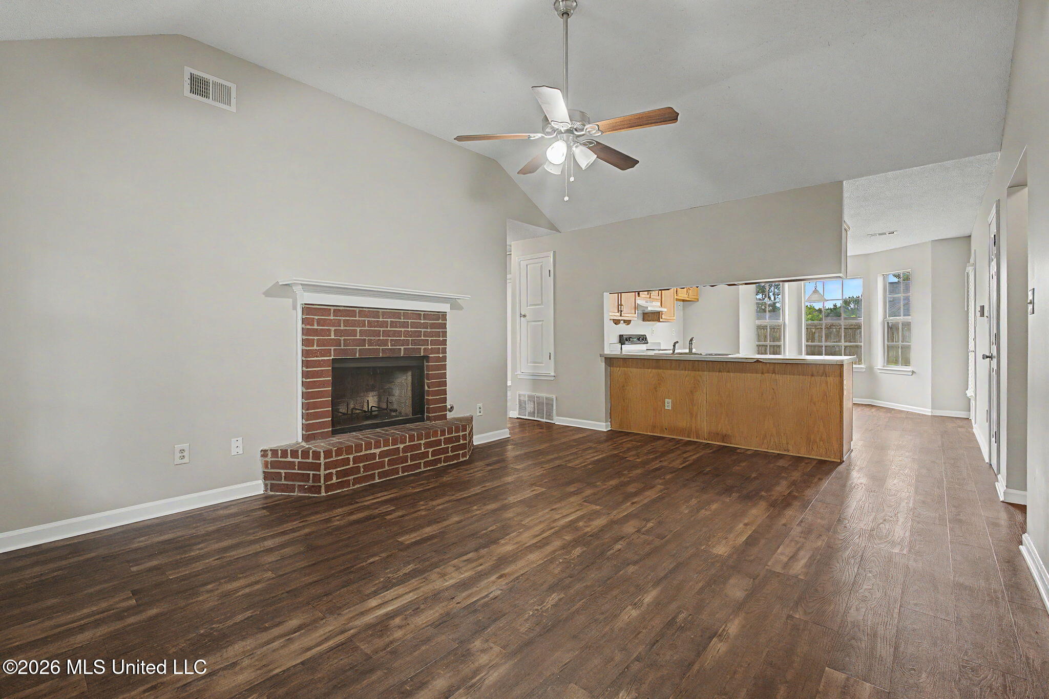 2561 Winwood Cove
