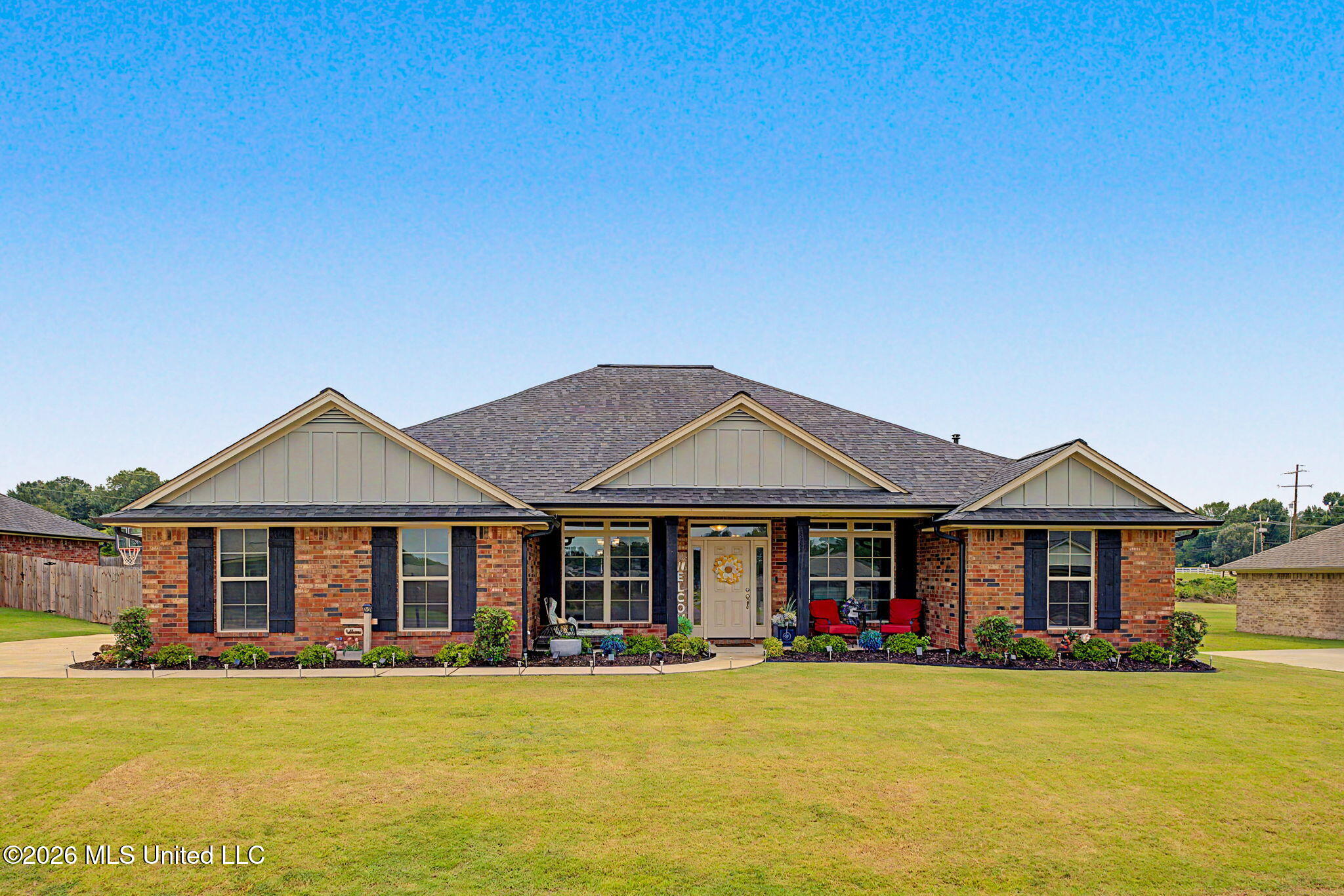 5933 Grove Lane