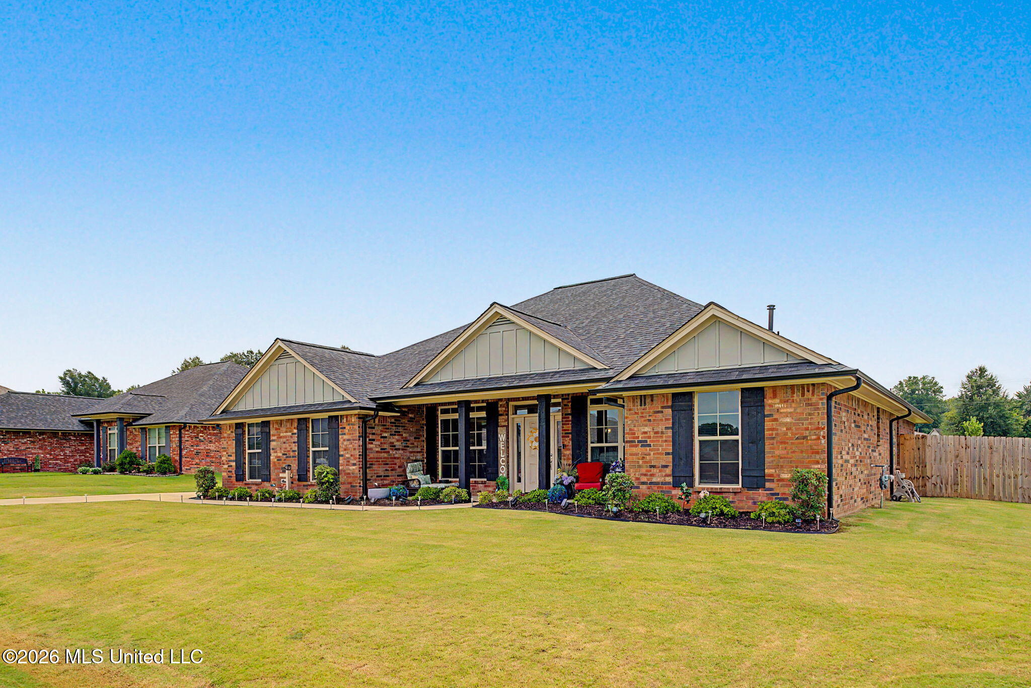 5933 Grove Lane