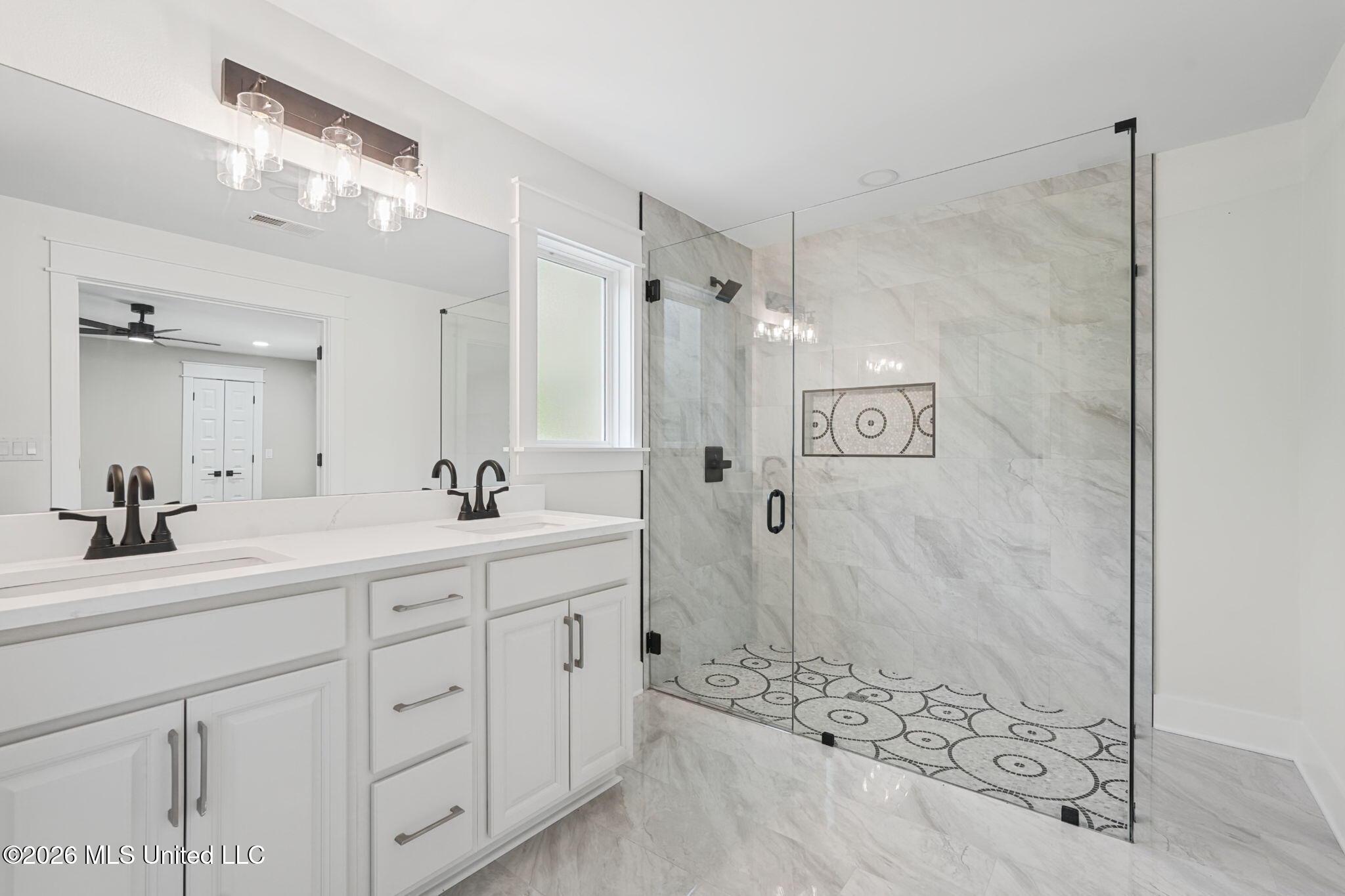 5116 W Mississippi 178