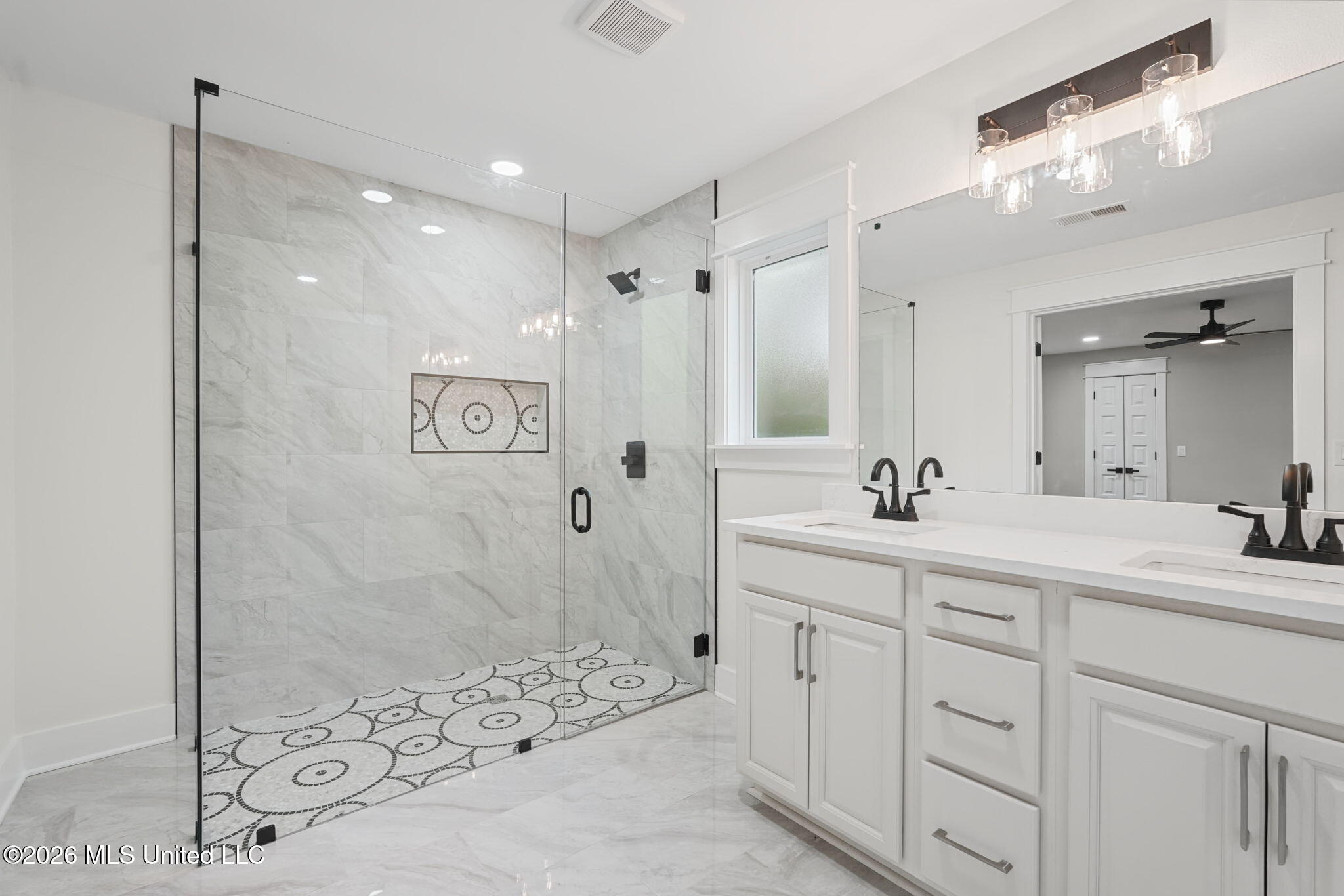 5116 W Mississippi 178