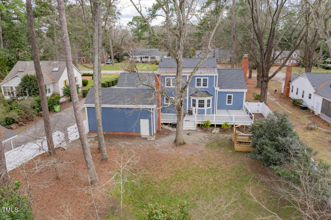 208 College St.