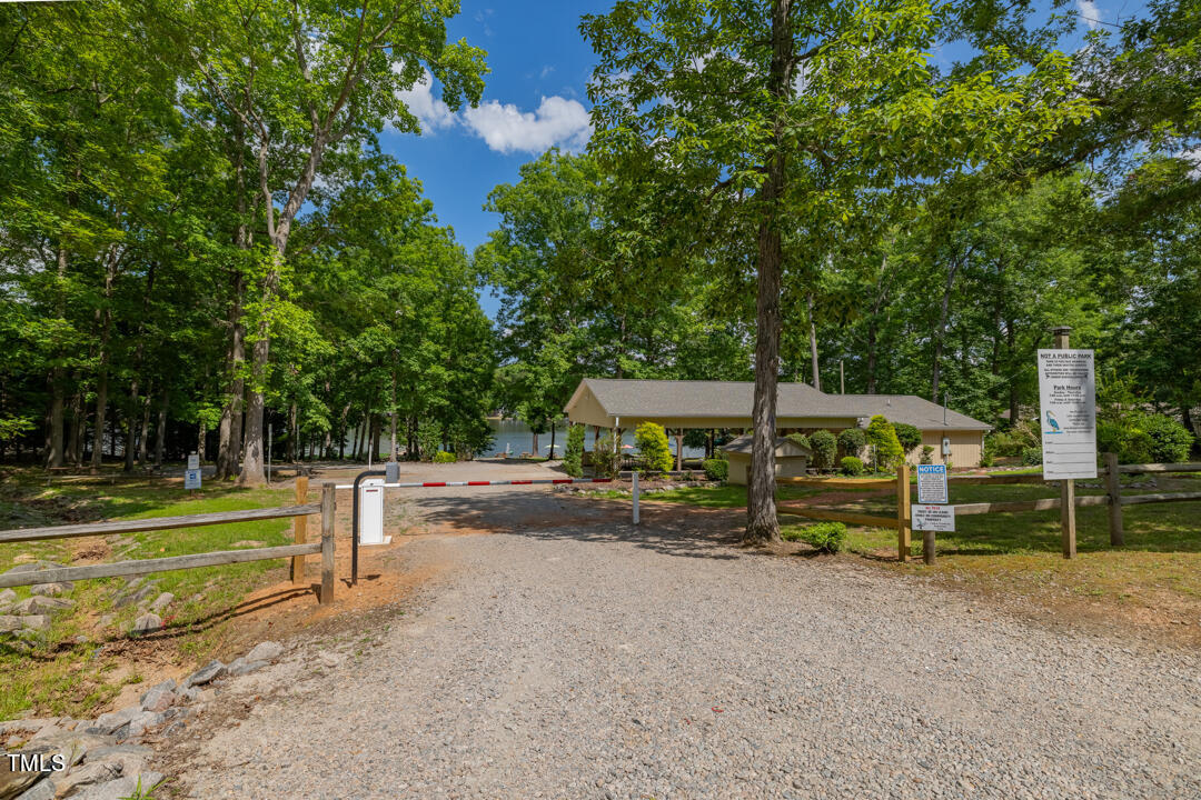 123 Leisure Lane