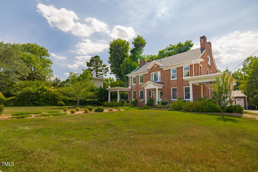 327 N Main Street