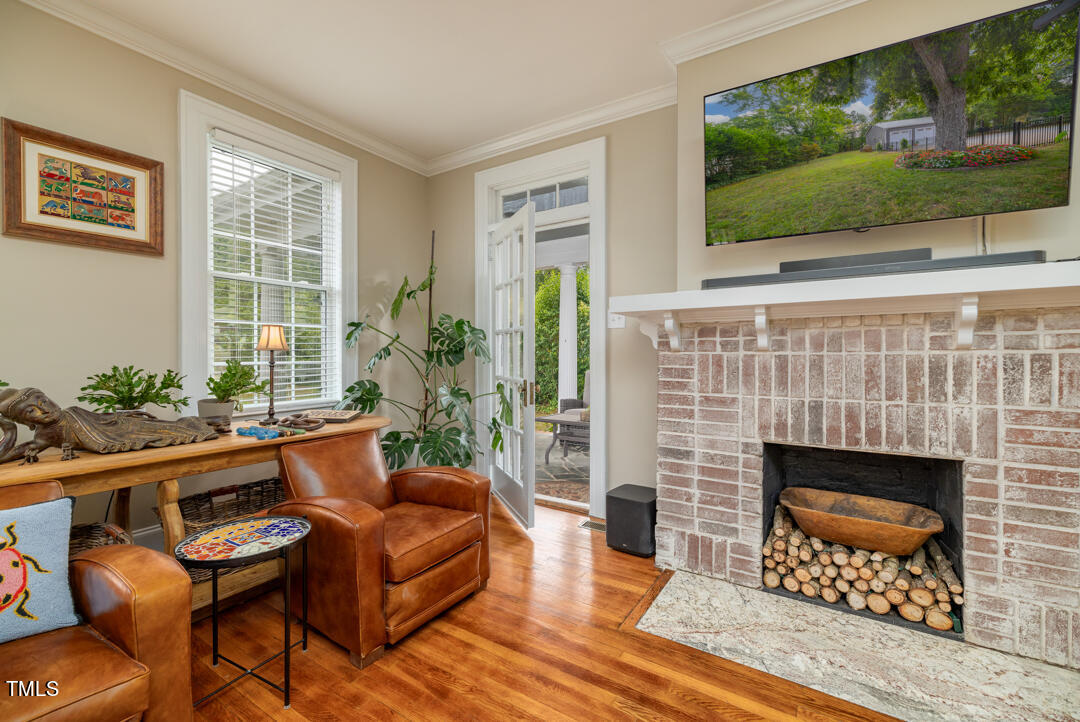 327 N Main Street