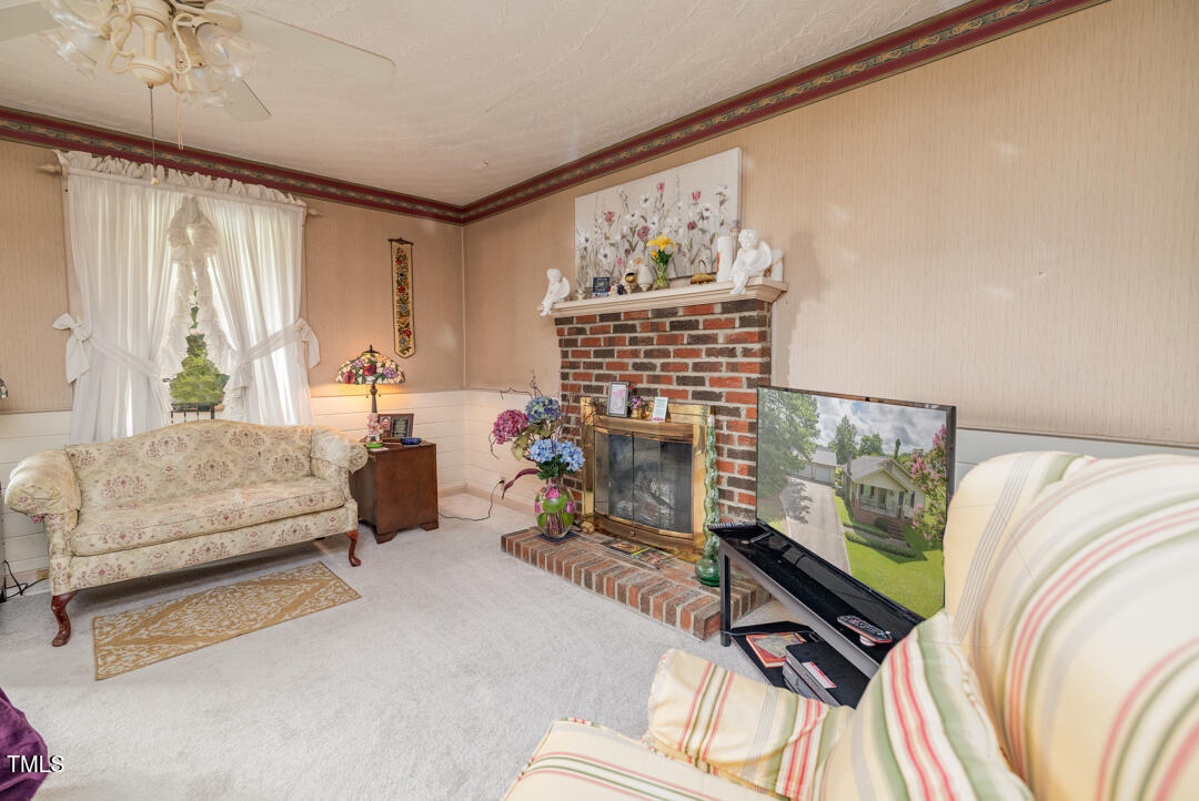 54 Hickory Circle