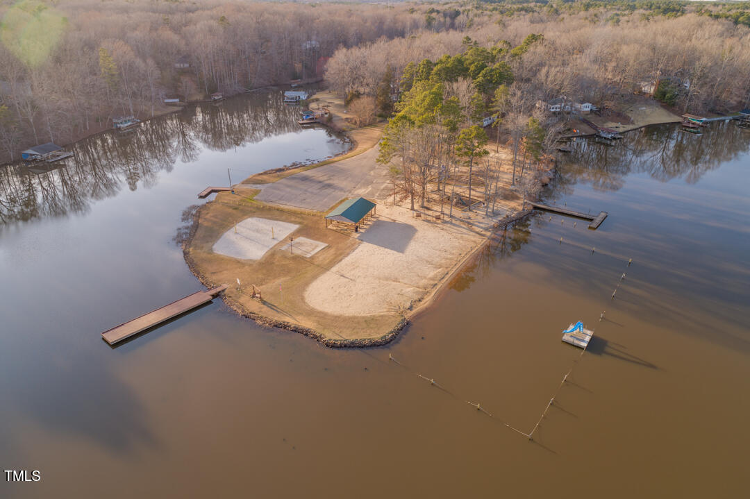 11 Longwood Dr.