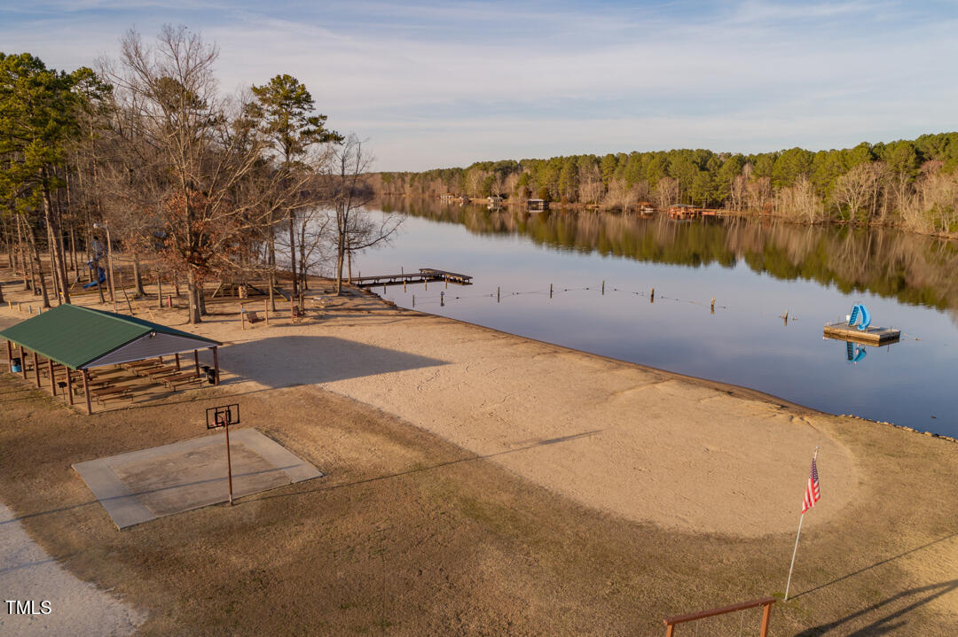 11 Longwood Dr.