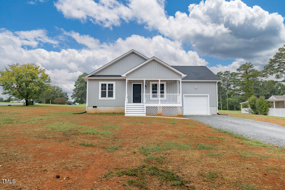 11 Longwood Dr.